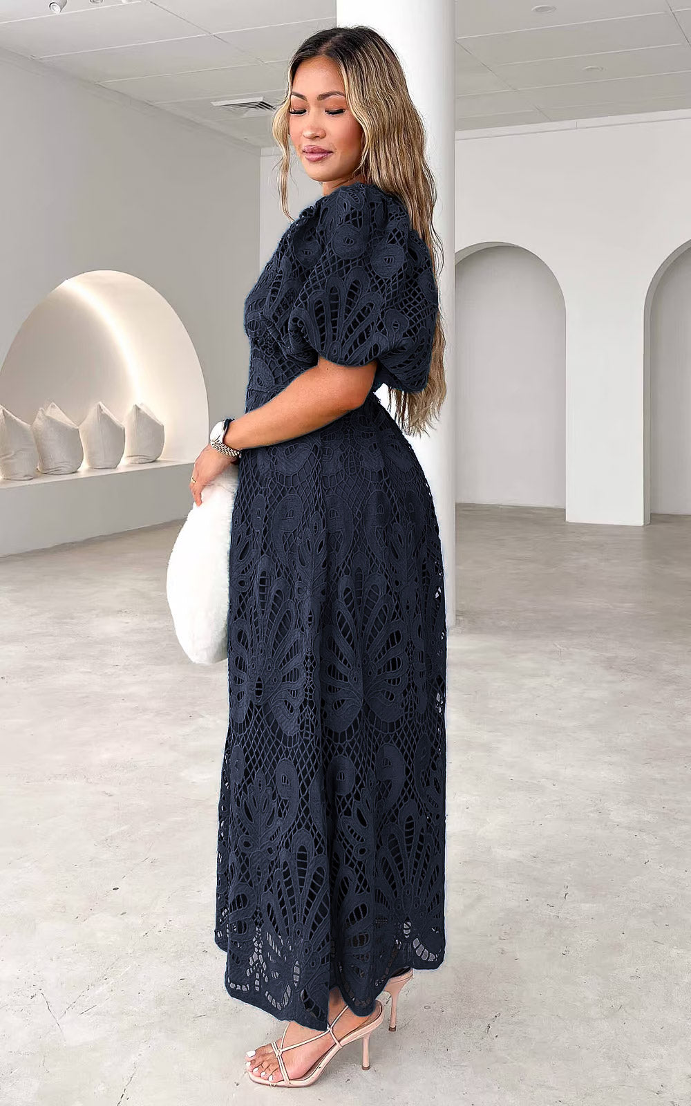 HAZELLE V NECK PUFF SLEEVE LACE MAXI DRESS - NAVY – By Amica