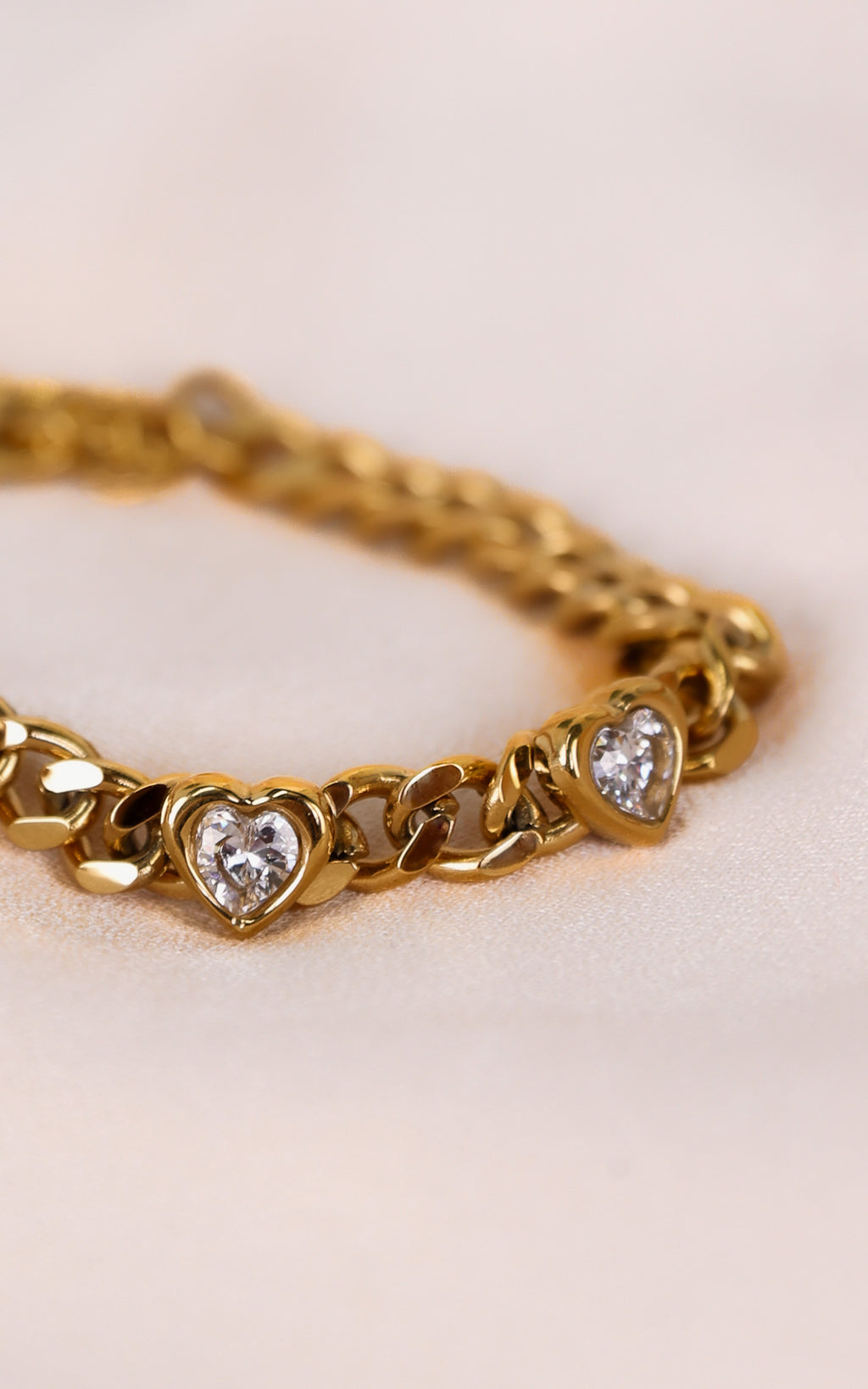 Heartful Bracelet - Gold Heart Diamante