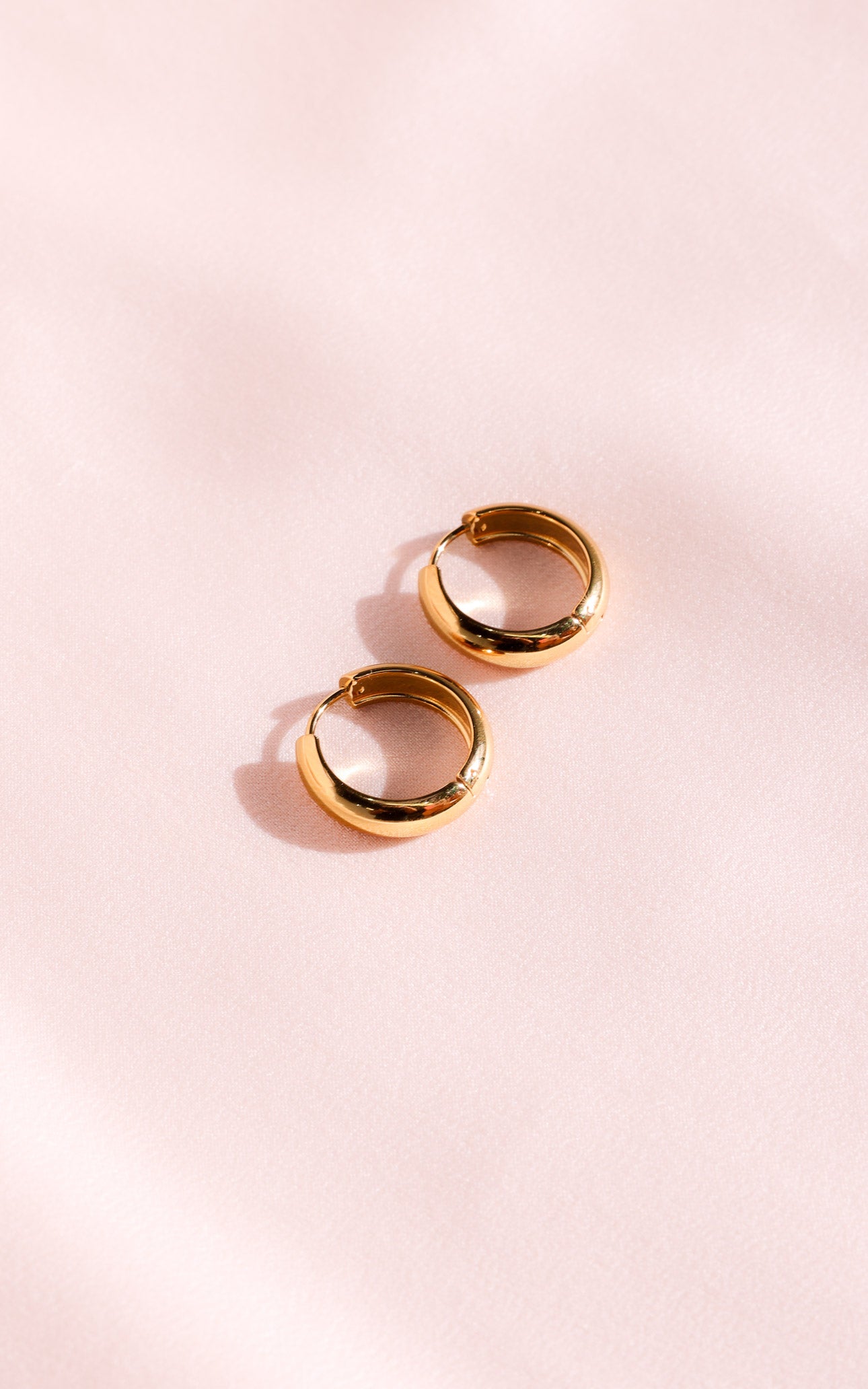 Henrey Hoop Earrings - Gold Classic