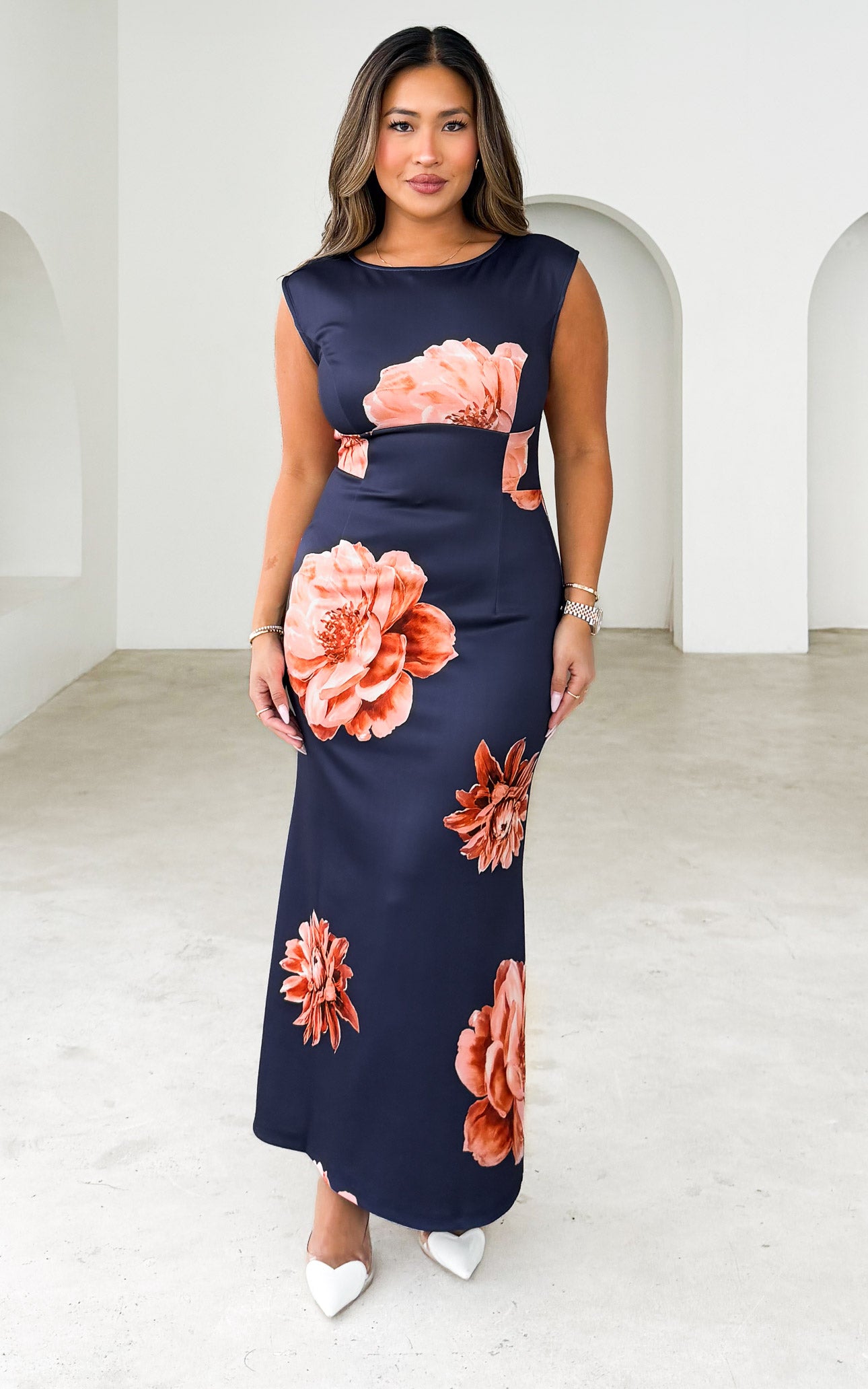 Hivita Maxi Dress - Navy Peach Floral