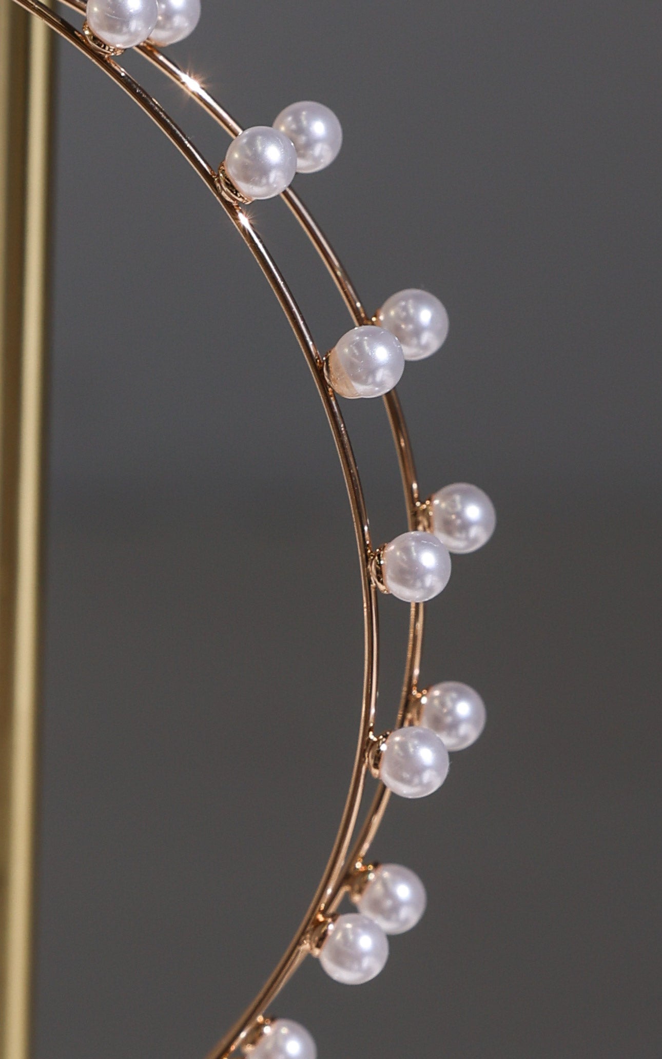 Harlow Crossover Headband - Gold Pearl