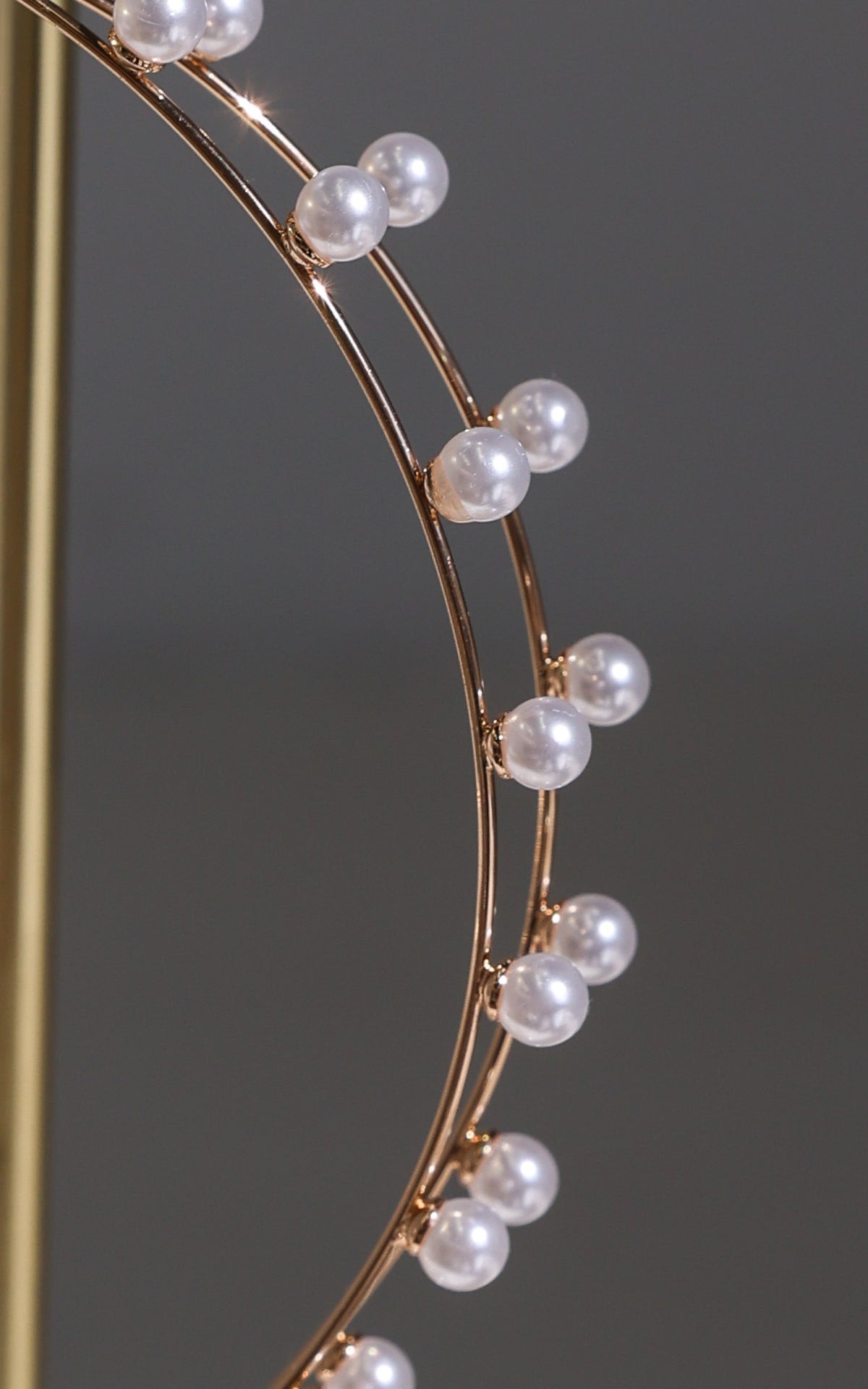 Harlow Crossover Headband - Gold Pearl