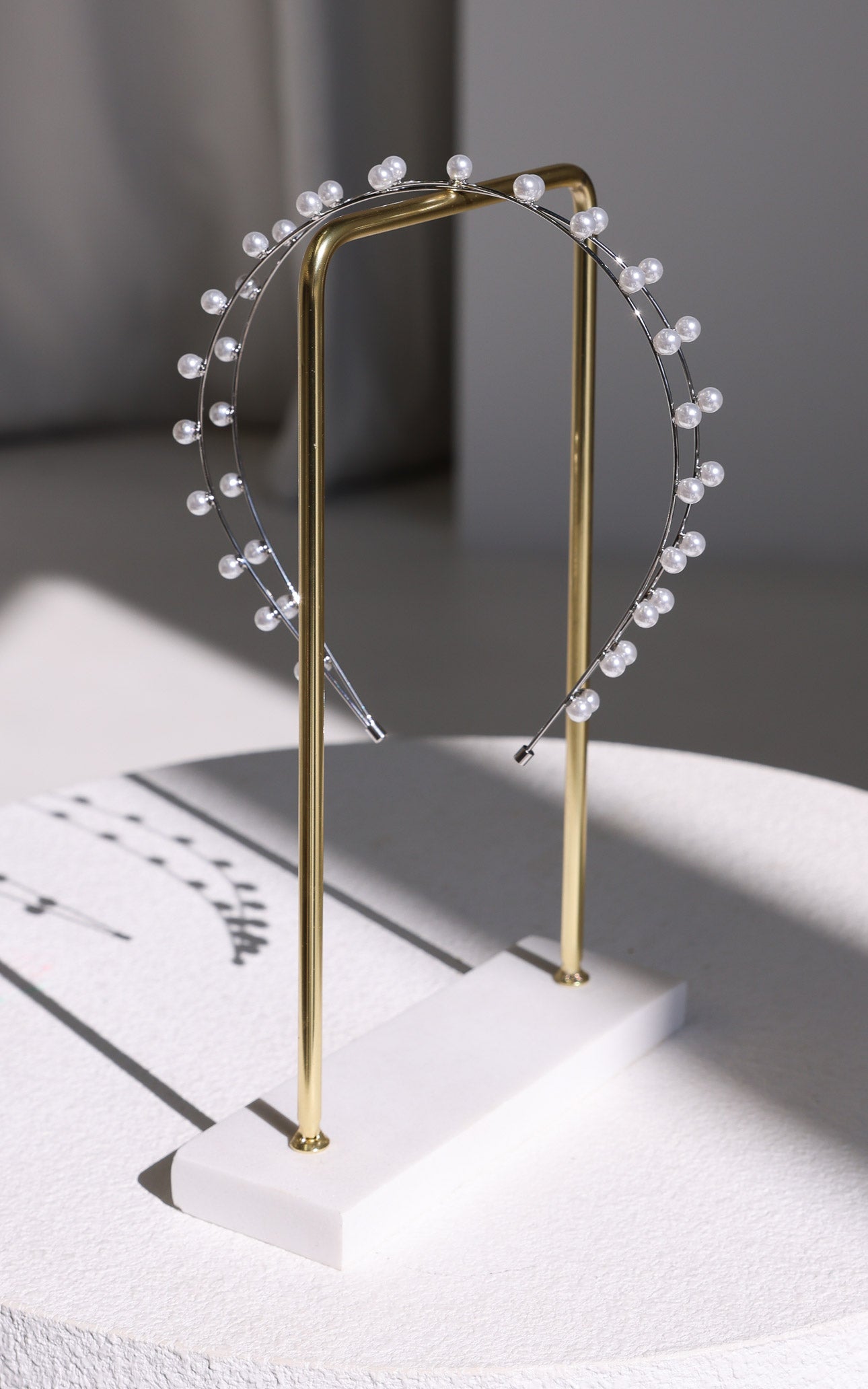 Harlow Crossover Headband - Silver Pearl