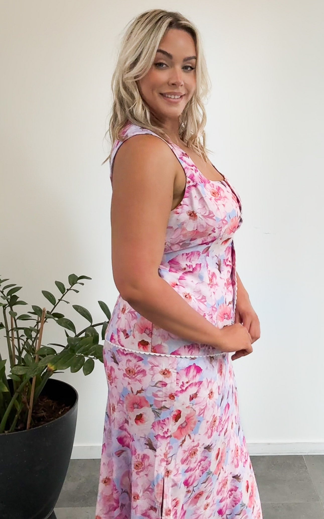 Inez Vest Top - Pink Blue Floral