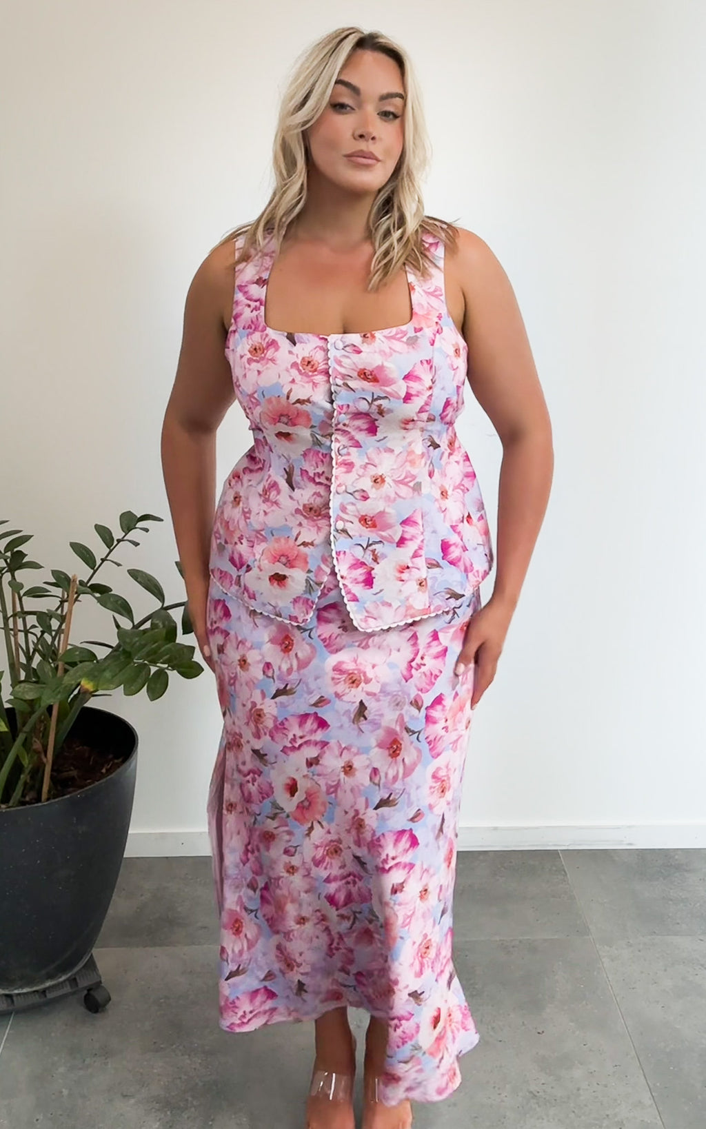 Inez Vest Top - Pink Blue Floral