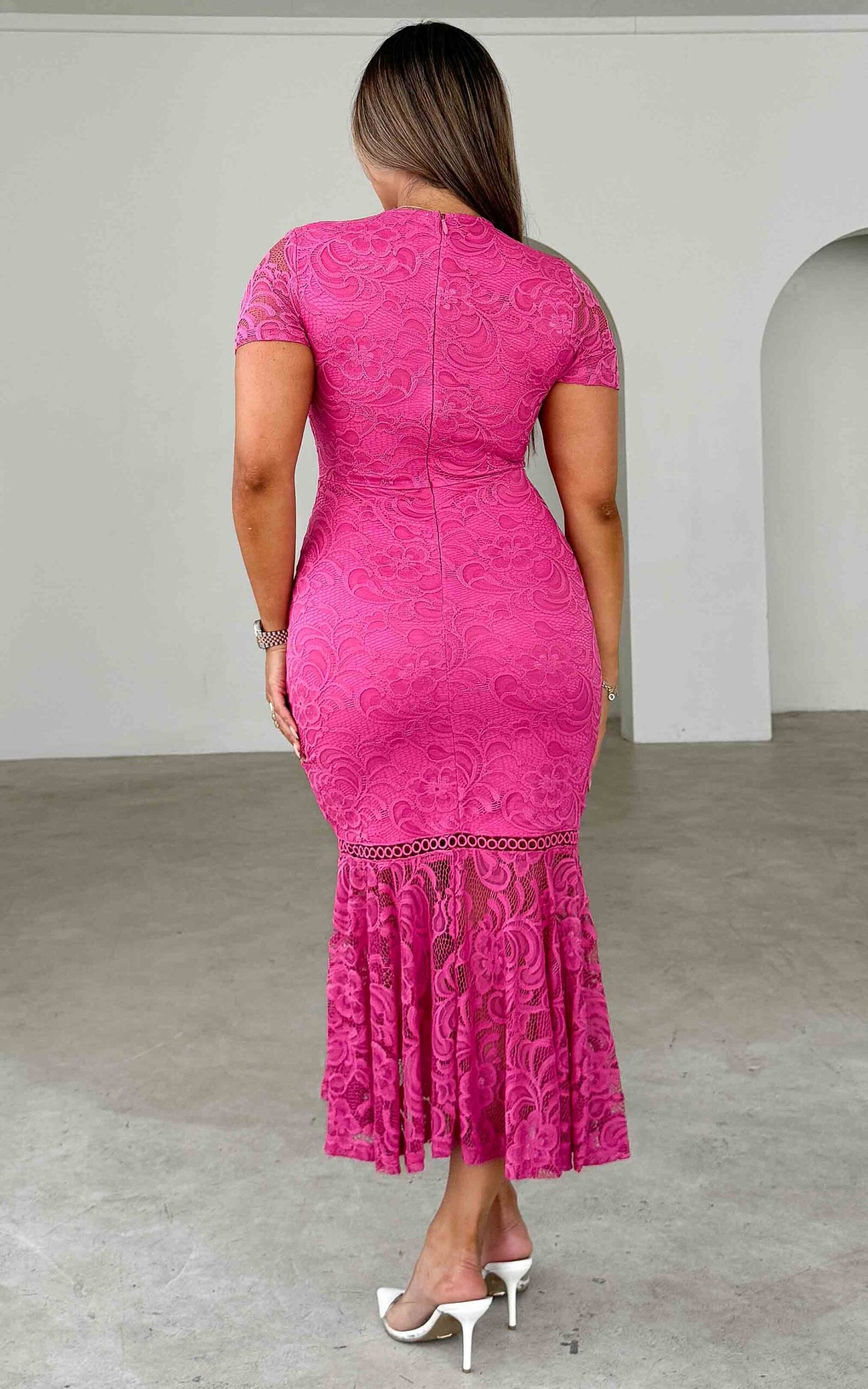 Invitation Lace Midi Dress - Hot Pink