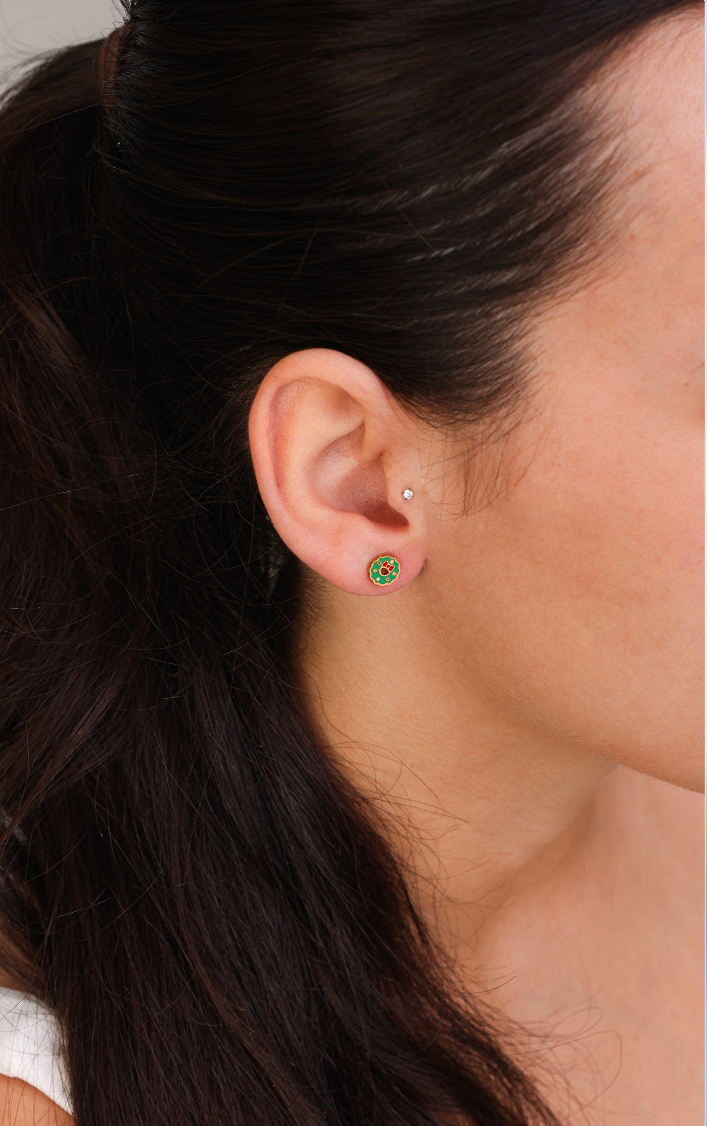 Jingle Dainty Stud Earrings - Gold Wreath