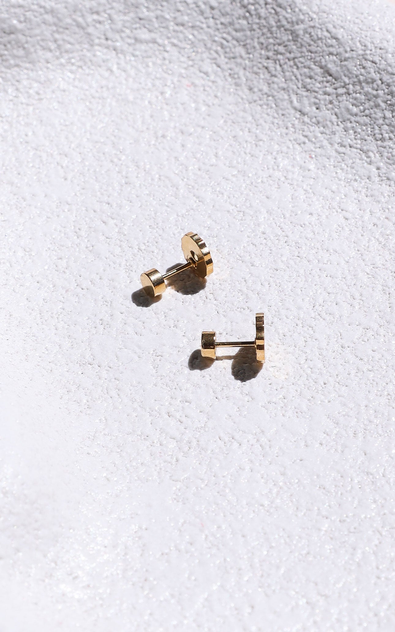 Jingle Dainty Stud Earrings - Gold Wreath