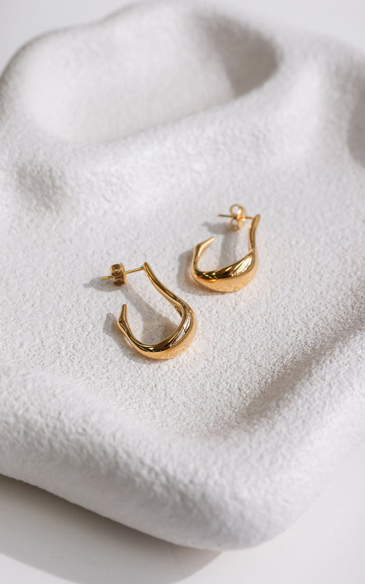 Jionnie Hoop Earrings - Gold Hook