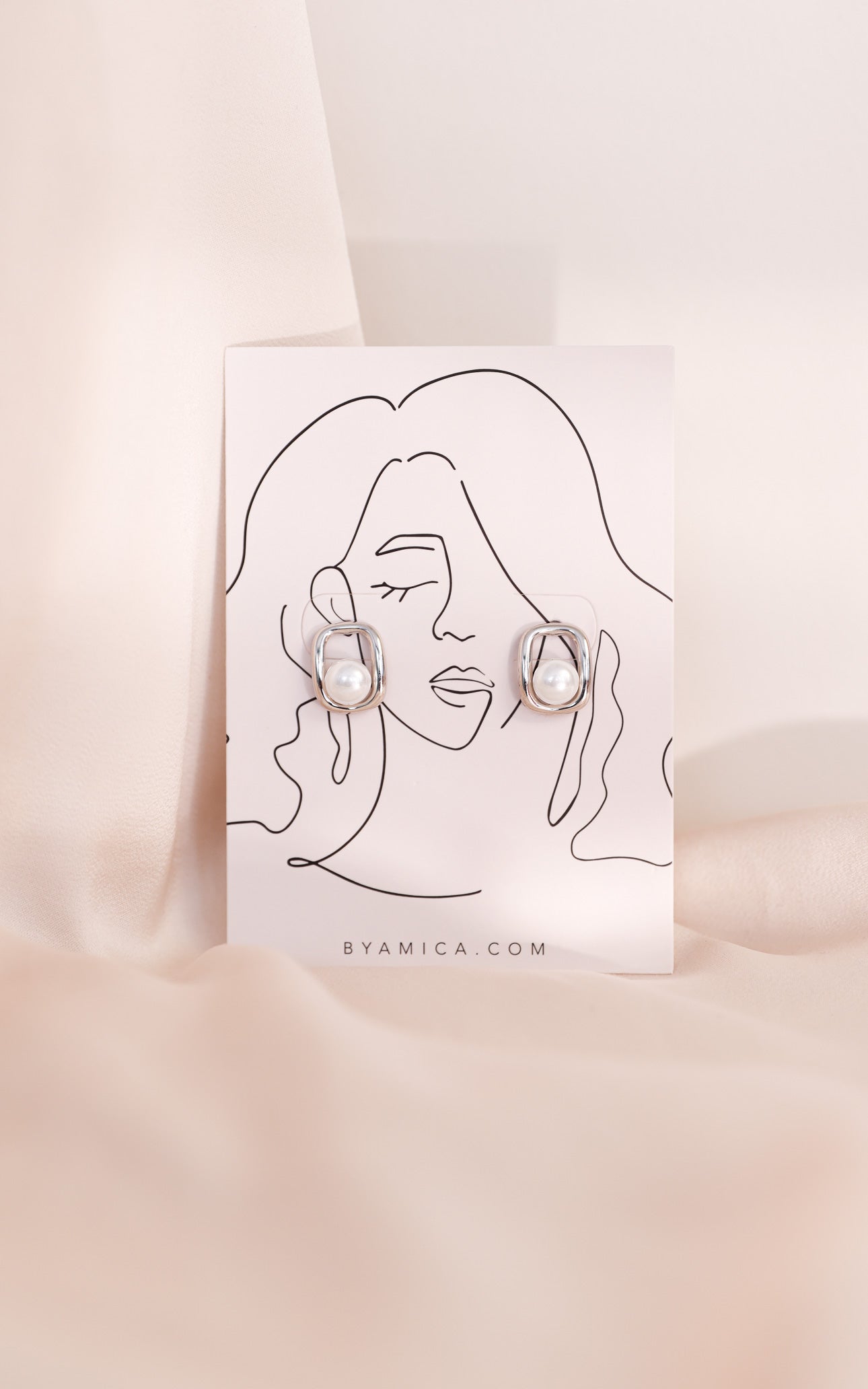 Josia Stud Earrings - Silver Rectangle Pearl