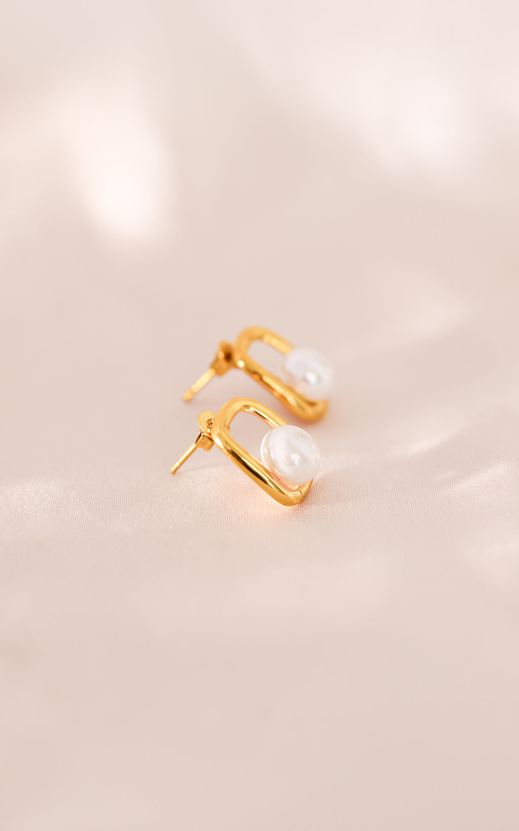 Josia Stud Earrings - Gold Rectangle Pearl