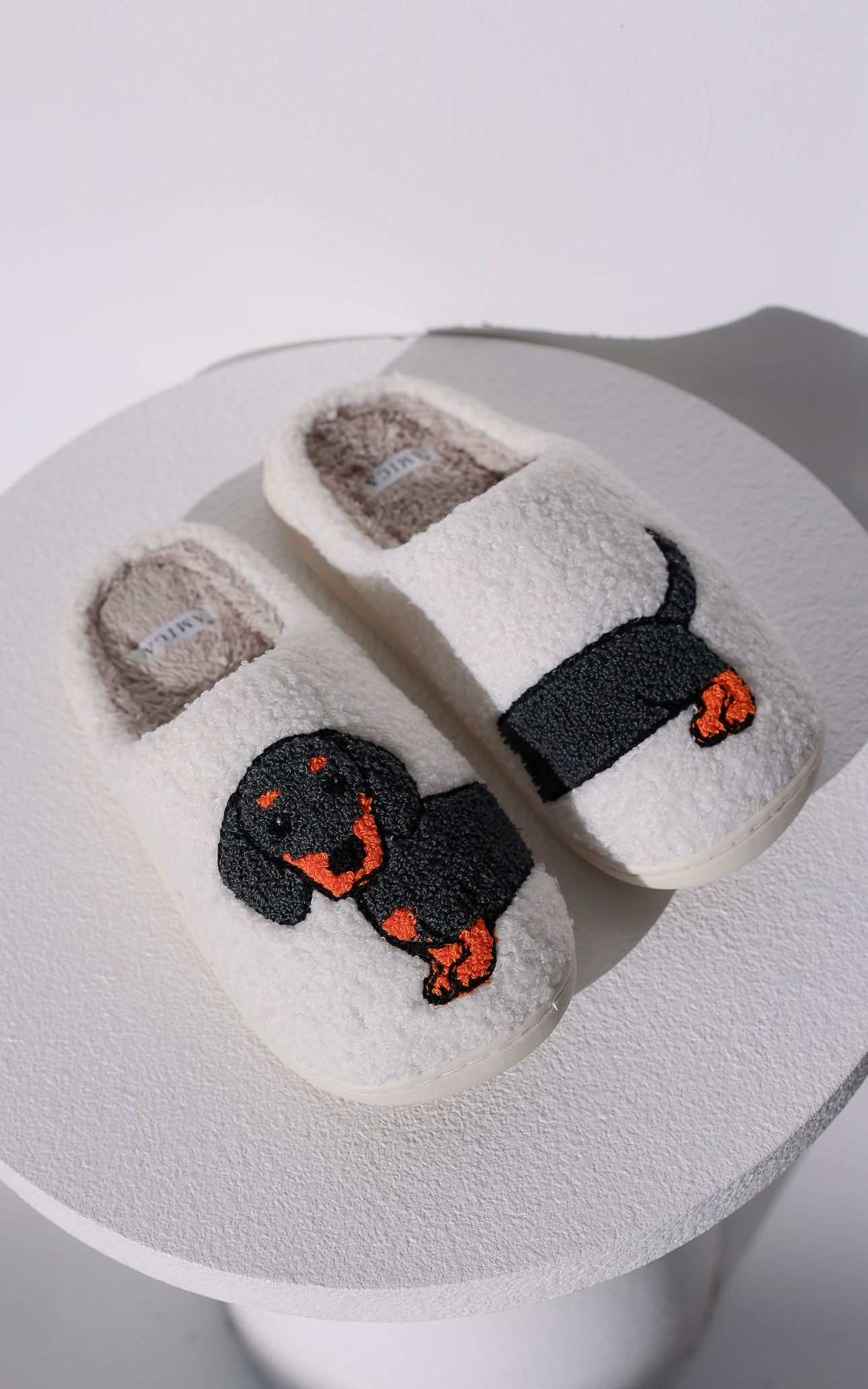 Sausage Dog Scuff Slippers - Black