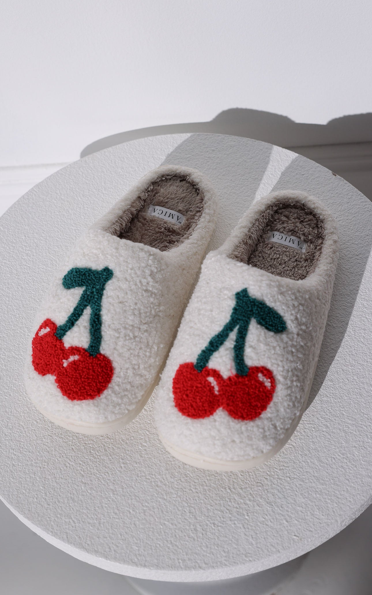 Wellsy Scuff Slippers - Cherry