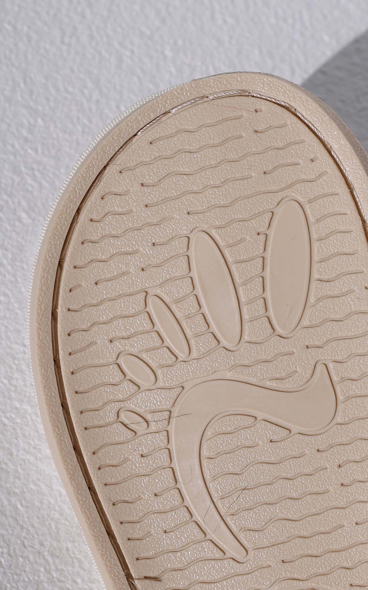 Walk To You Cross Slippers - Cream