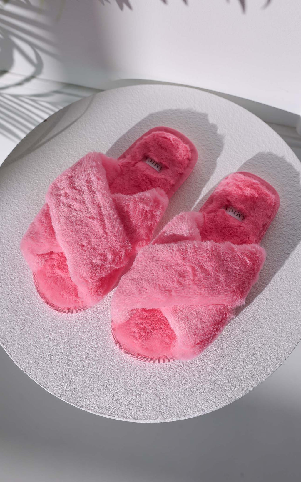 Walk To You Cross Slippers - Pink
