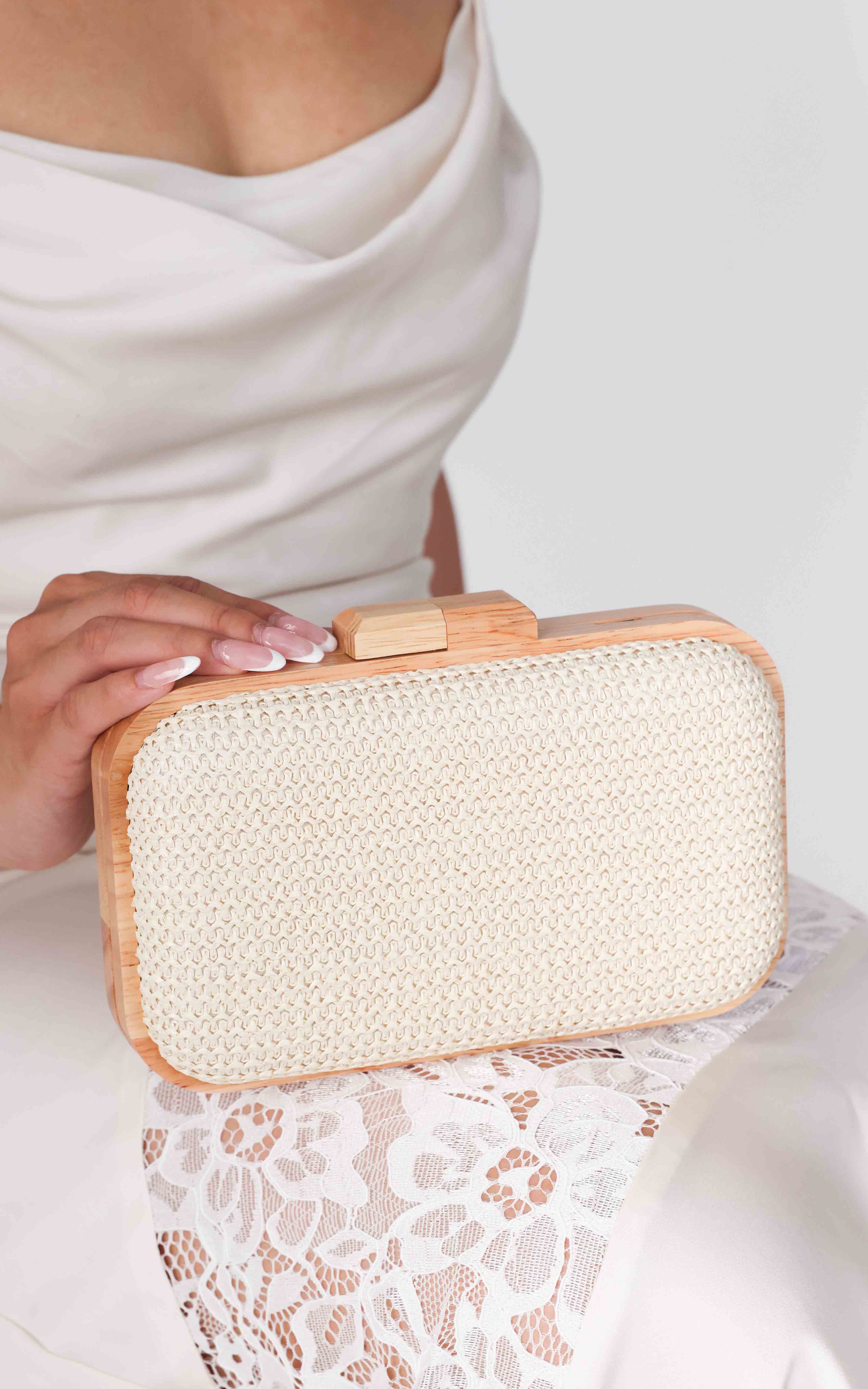 Kulua Straw Clutch Bag - Light Beige