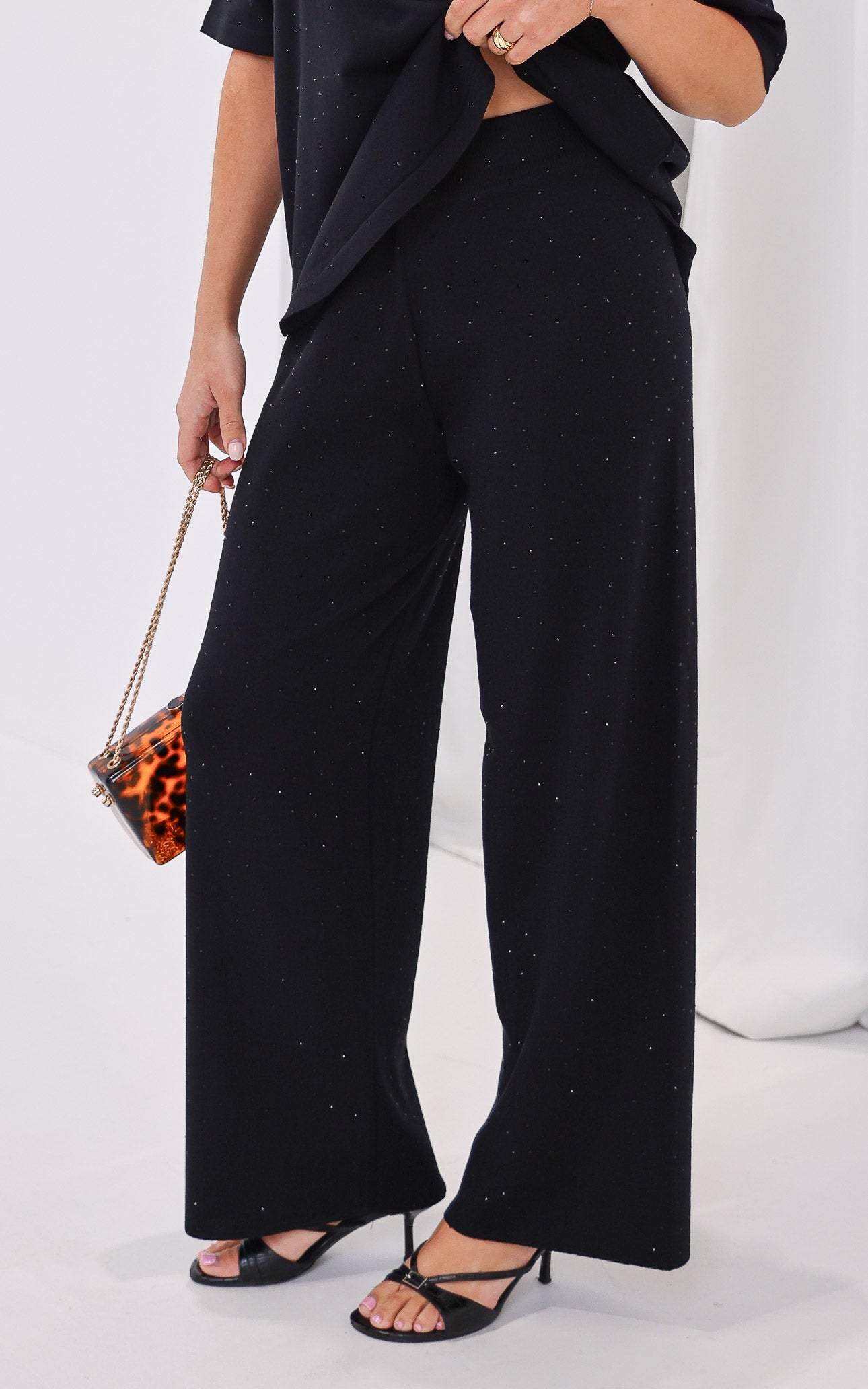 Kenzia Diamante Wide Leg Knit Pants - Black