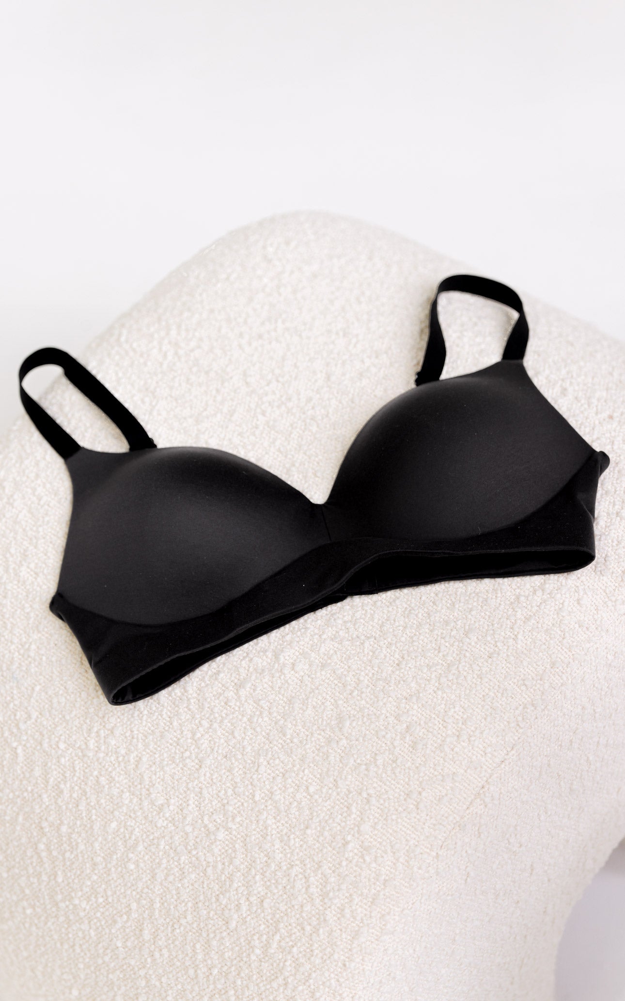 Lanie Wireless Push Up Bra - Black
