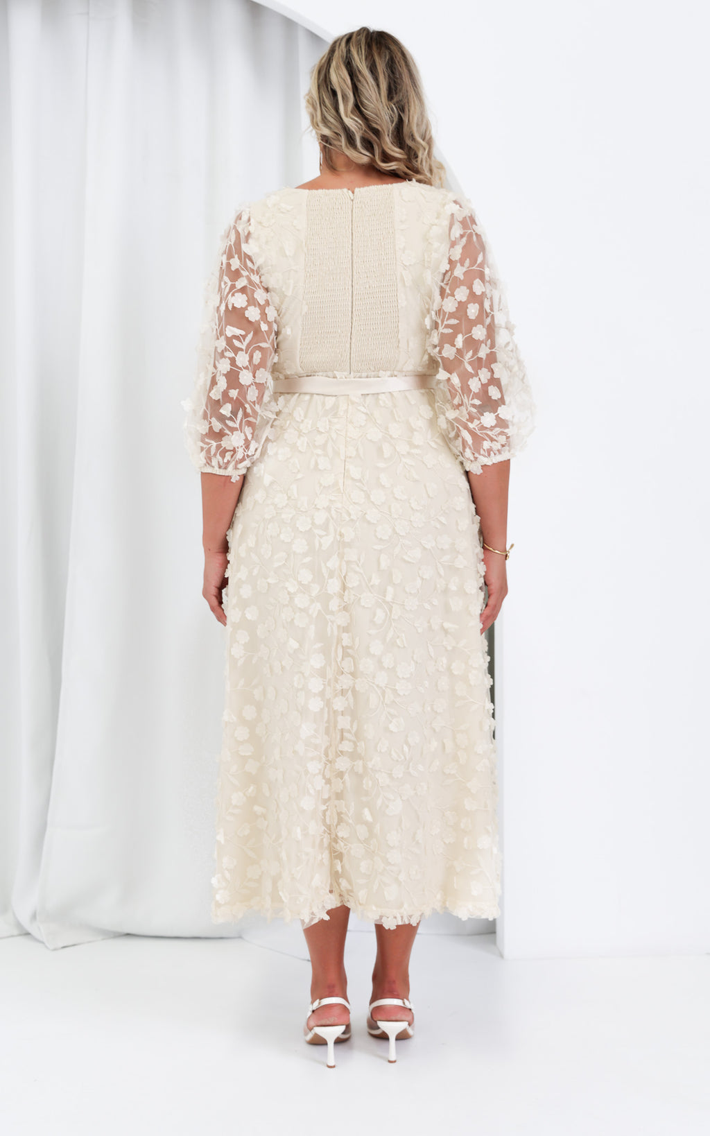 Leonie Maxi Dress - Cloud Cream