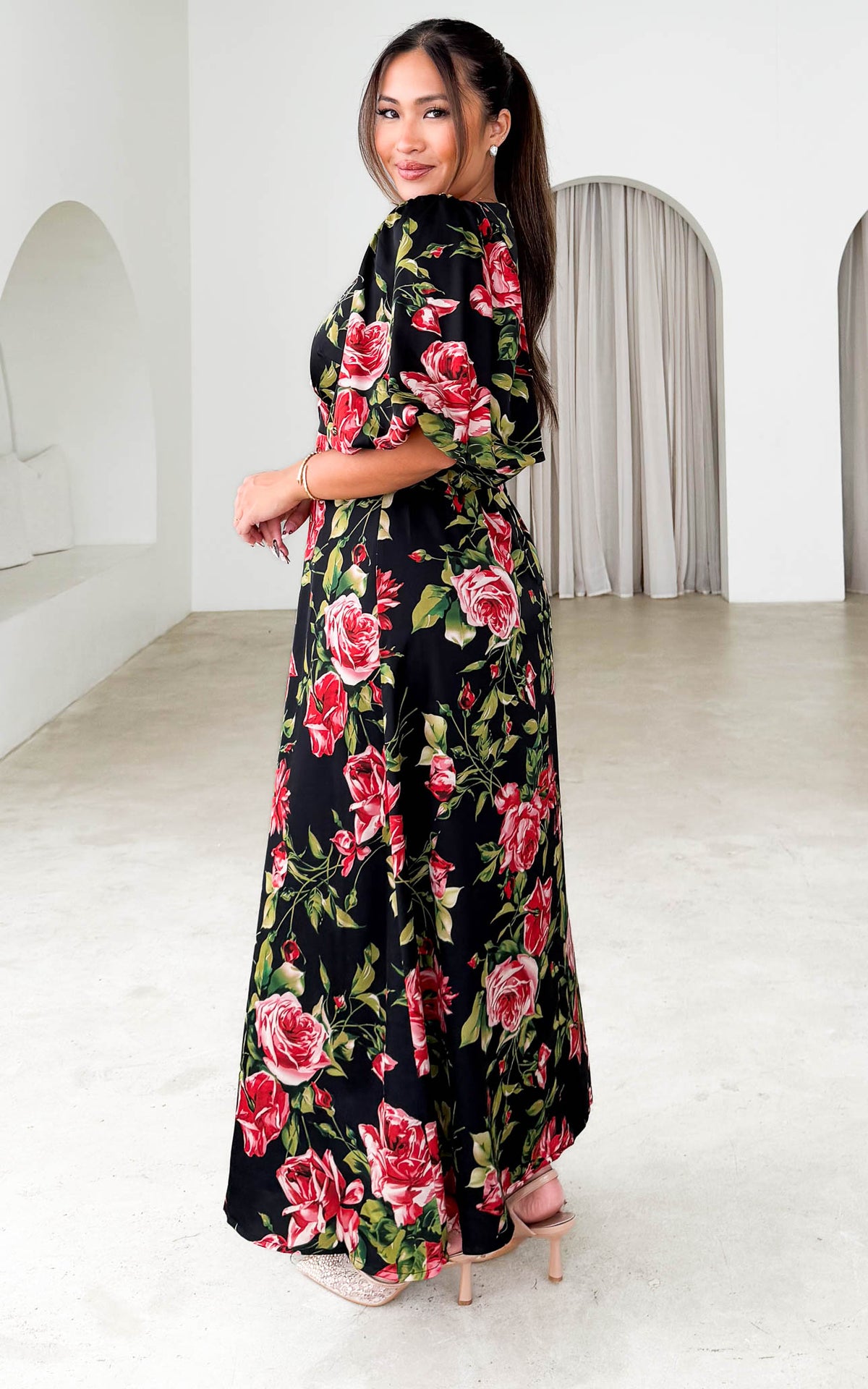 Liora Short Sleeve Maxi Dress - Black Red Floral