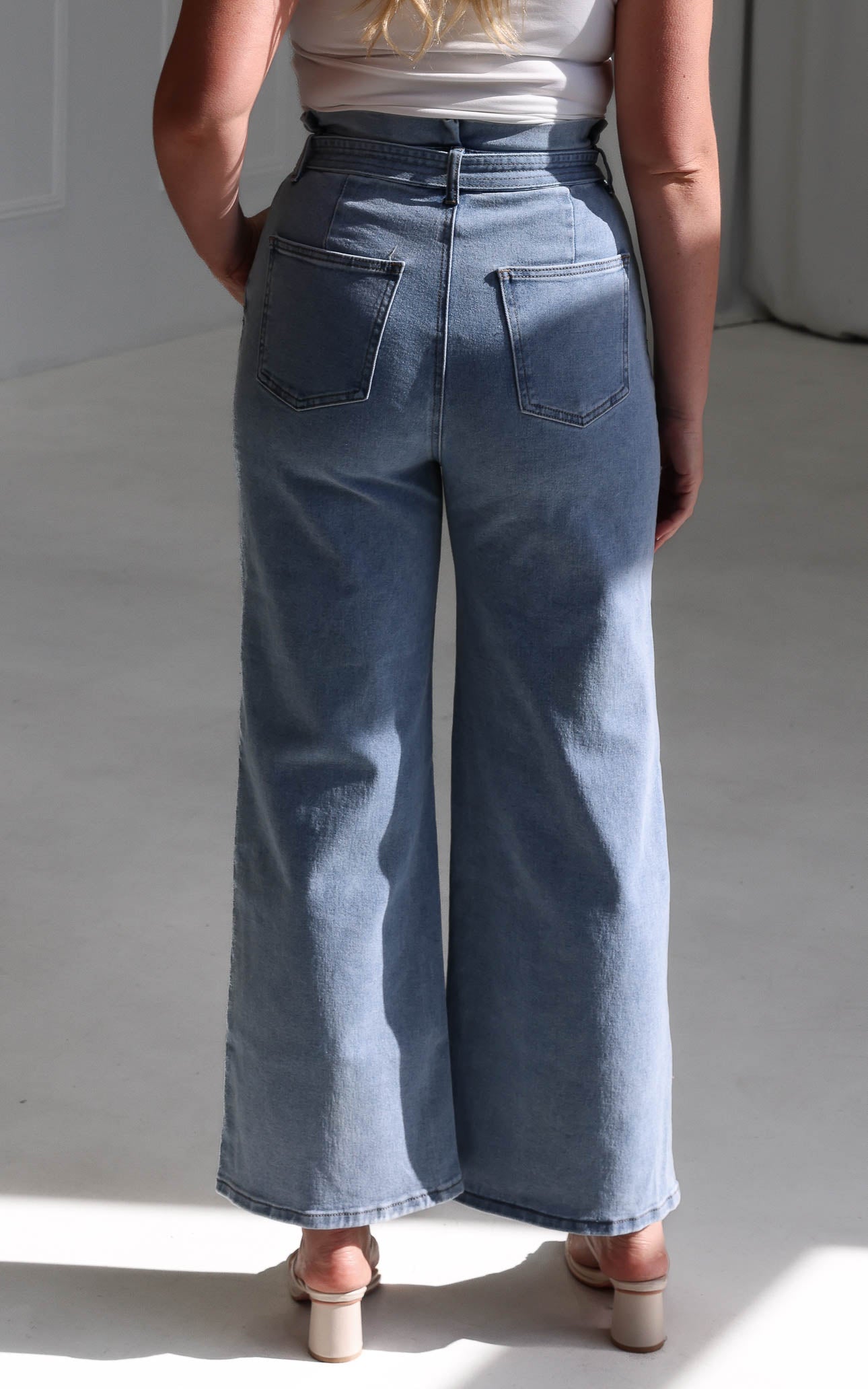 Maribell Wide Leg Jeans - Light Blue