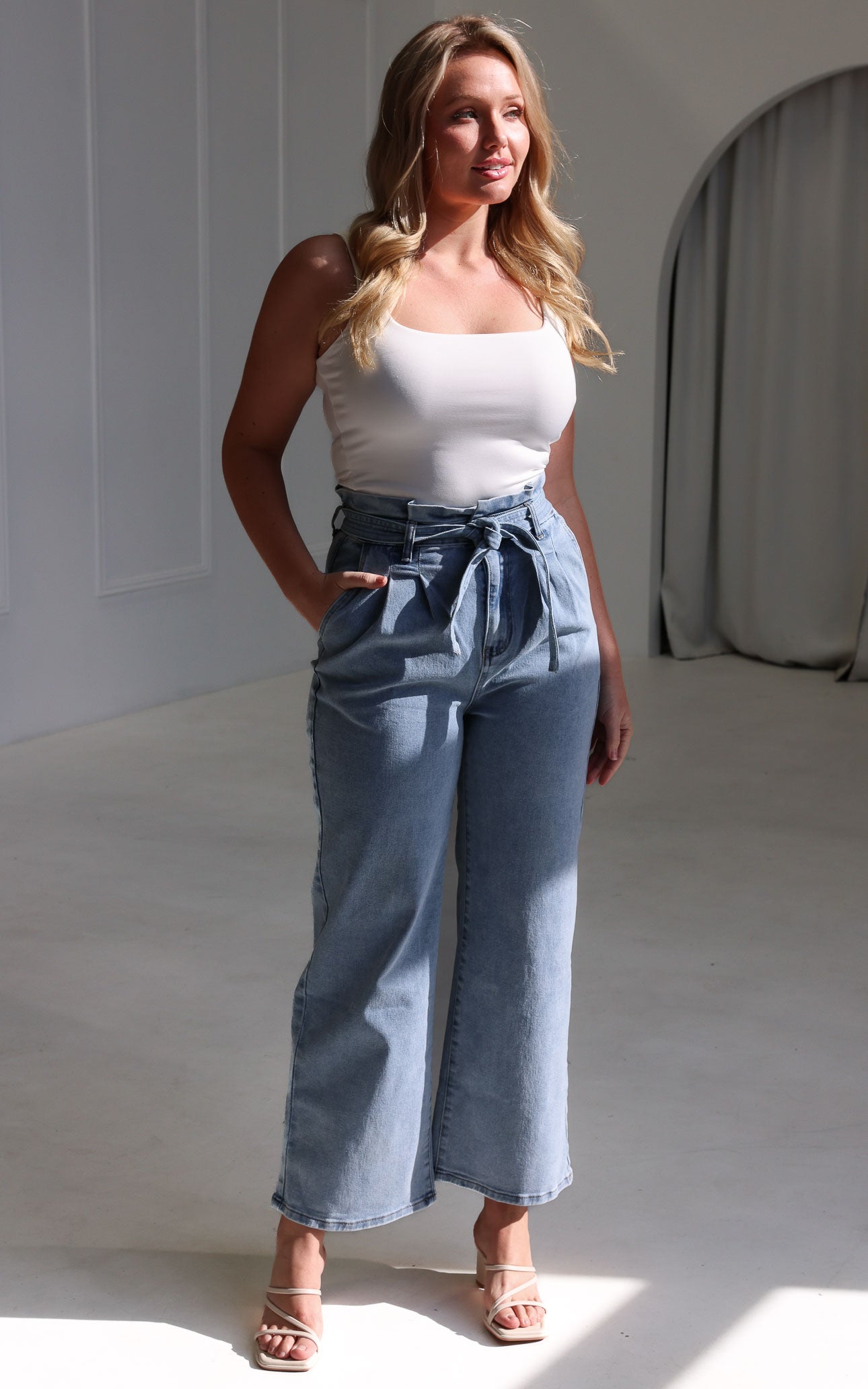 Maribell Wide Leg Jeans - Light Blue