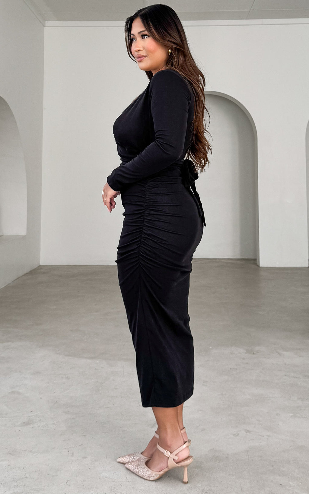 Mimi Long Sleeve Midi Dress - Black