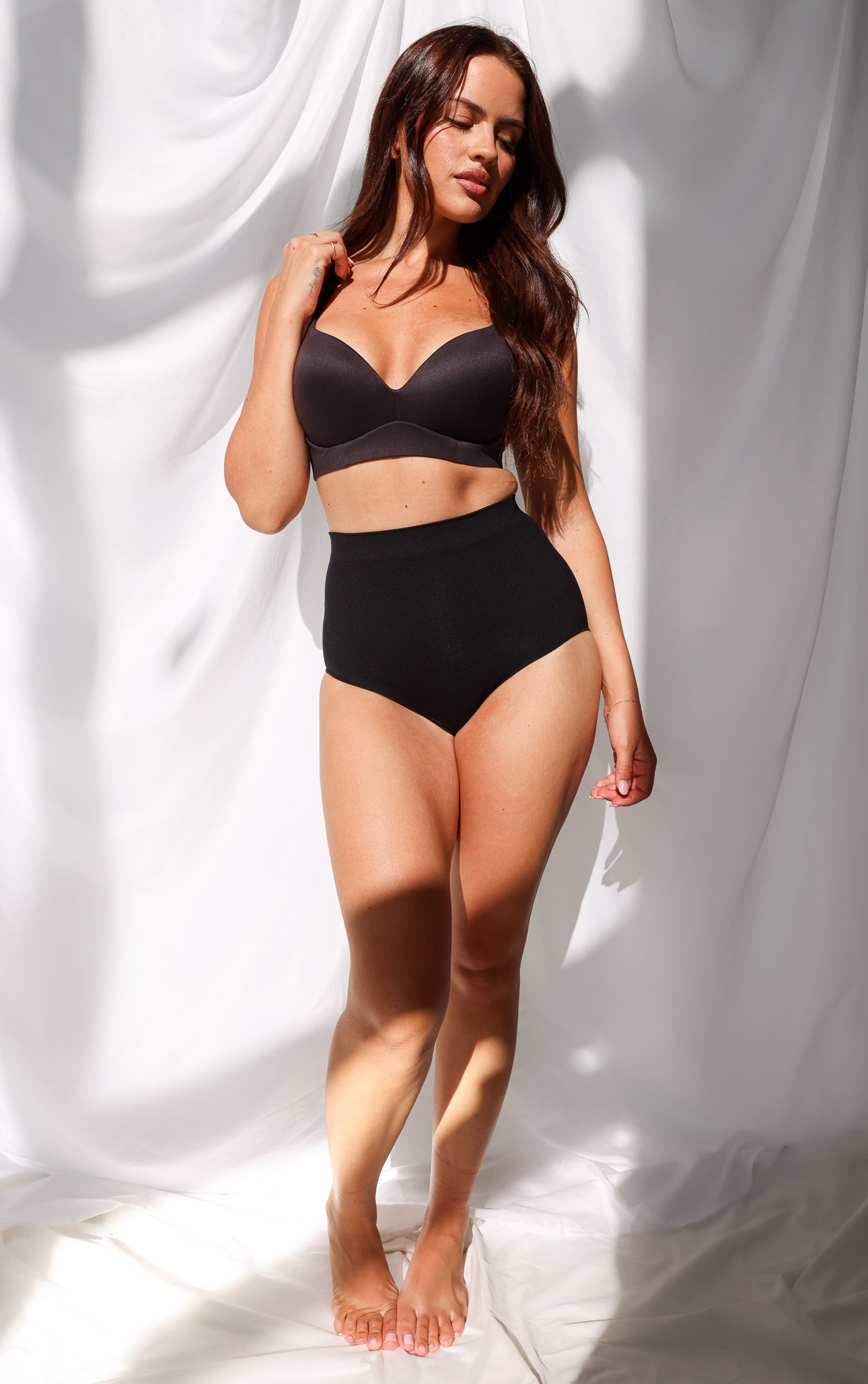 Mora High Waisted Peach Hip Shapewear Briefs - Black