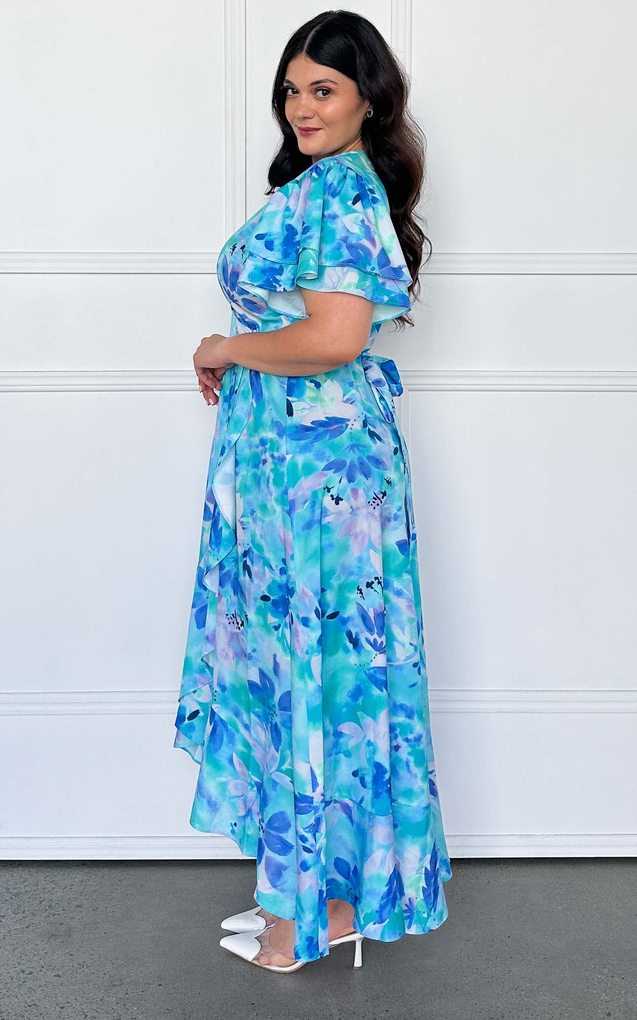 (PREORDER) Odette Short Sleeve Wrap Maxi Dress - Blue Floral