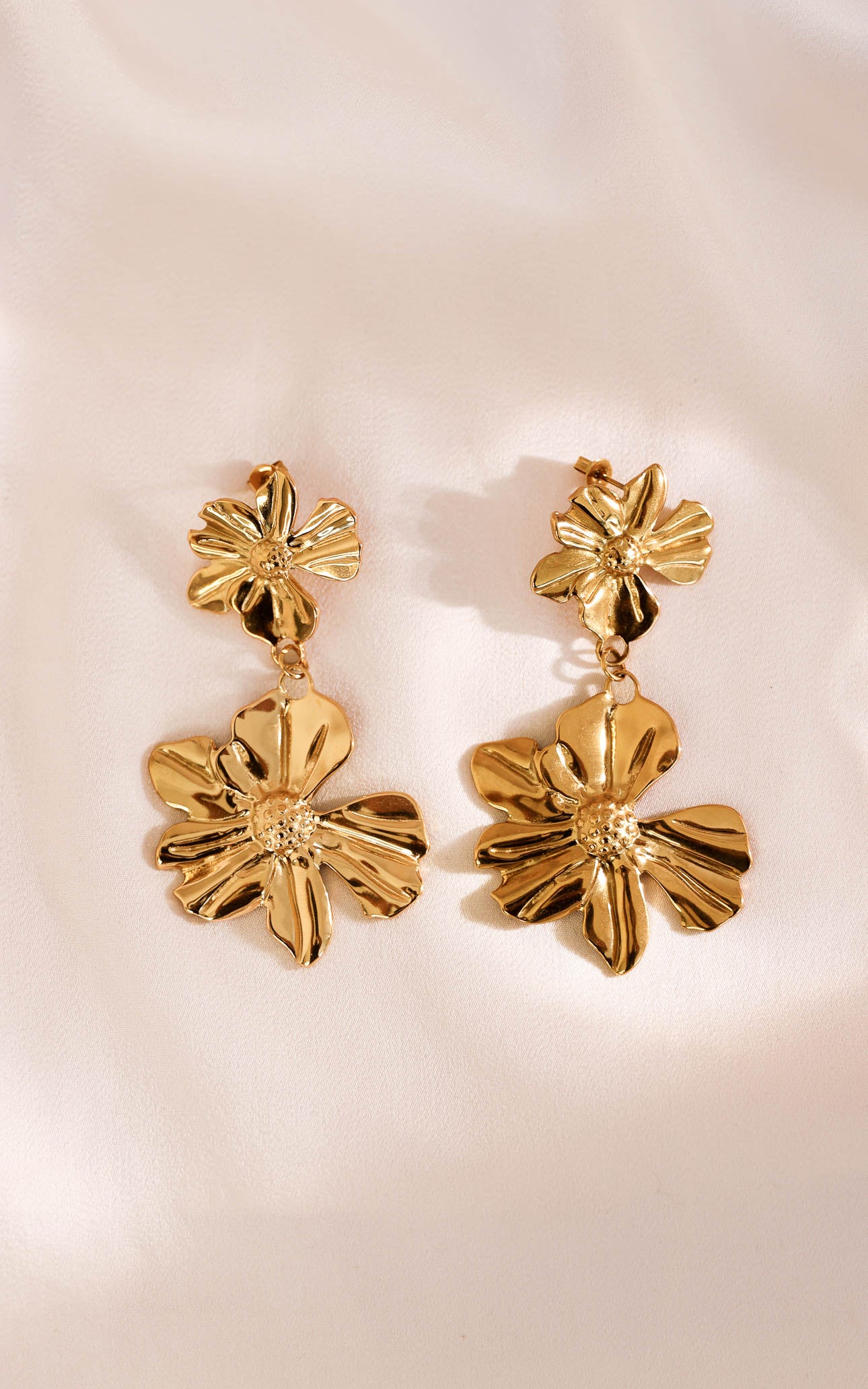 Petalisse Drop Stud Earrings - Gold Flower