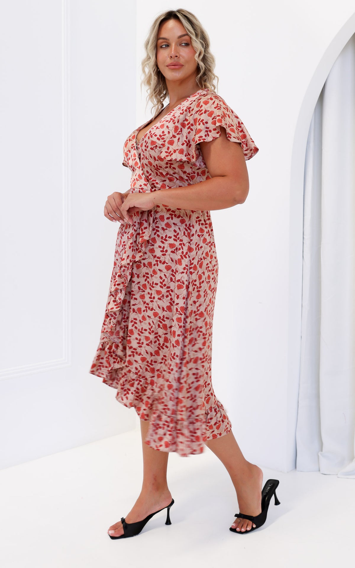 Portland Midi Dress - Nude Red Floral
