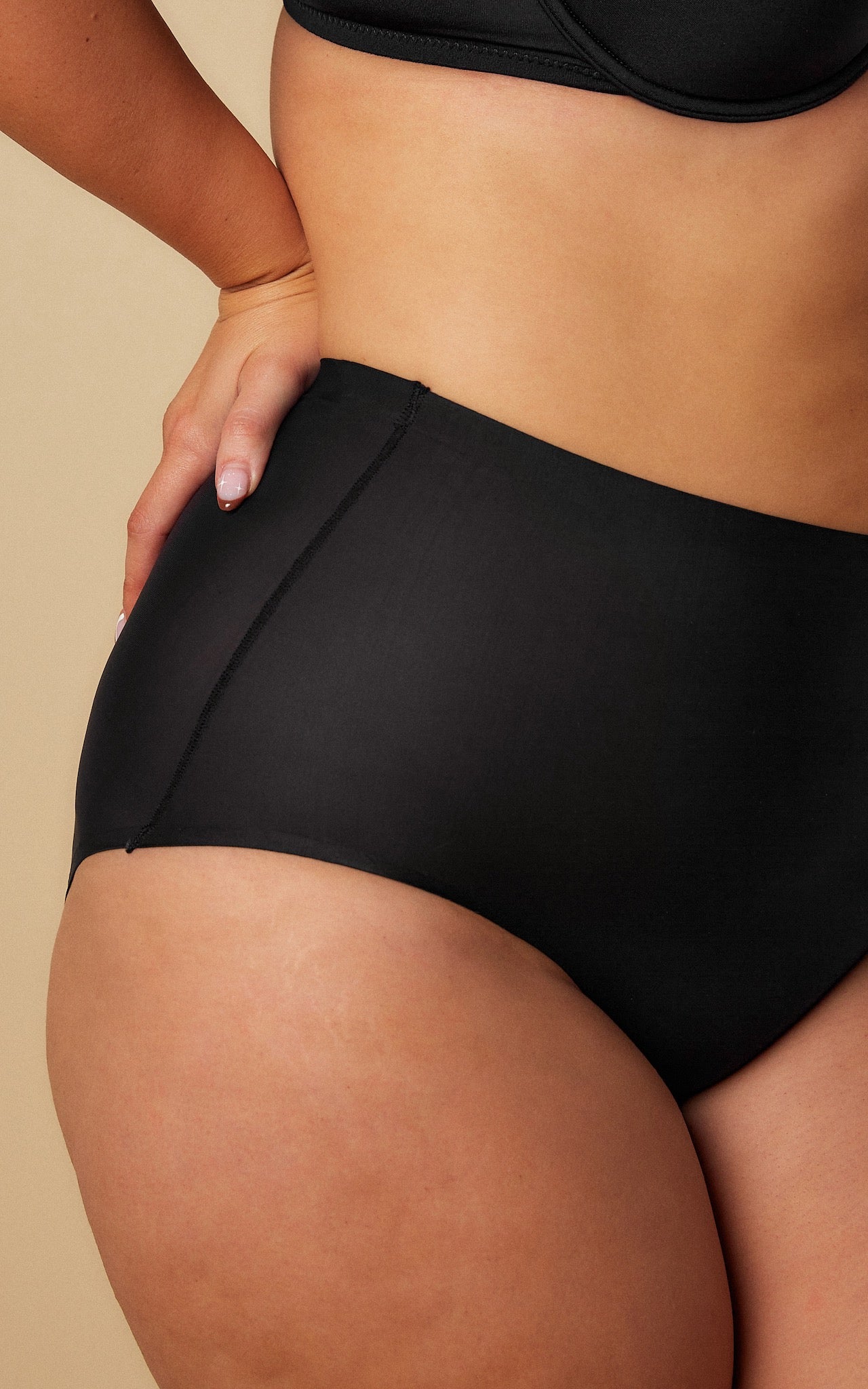 Prielle Seamless High Waisted Full Briefs - Black