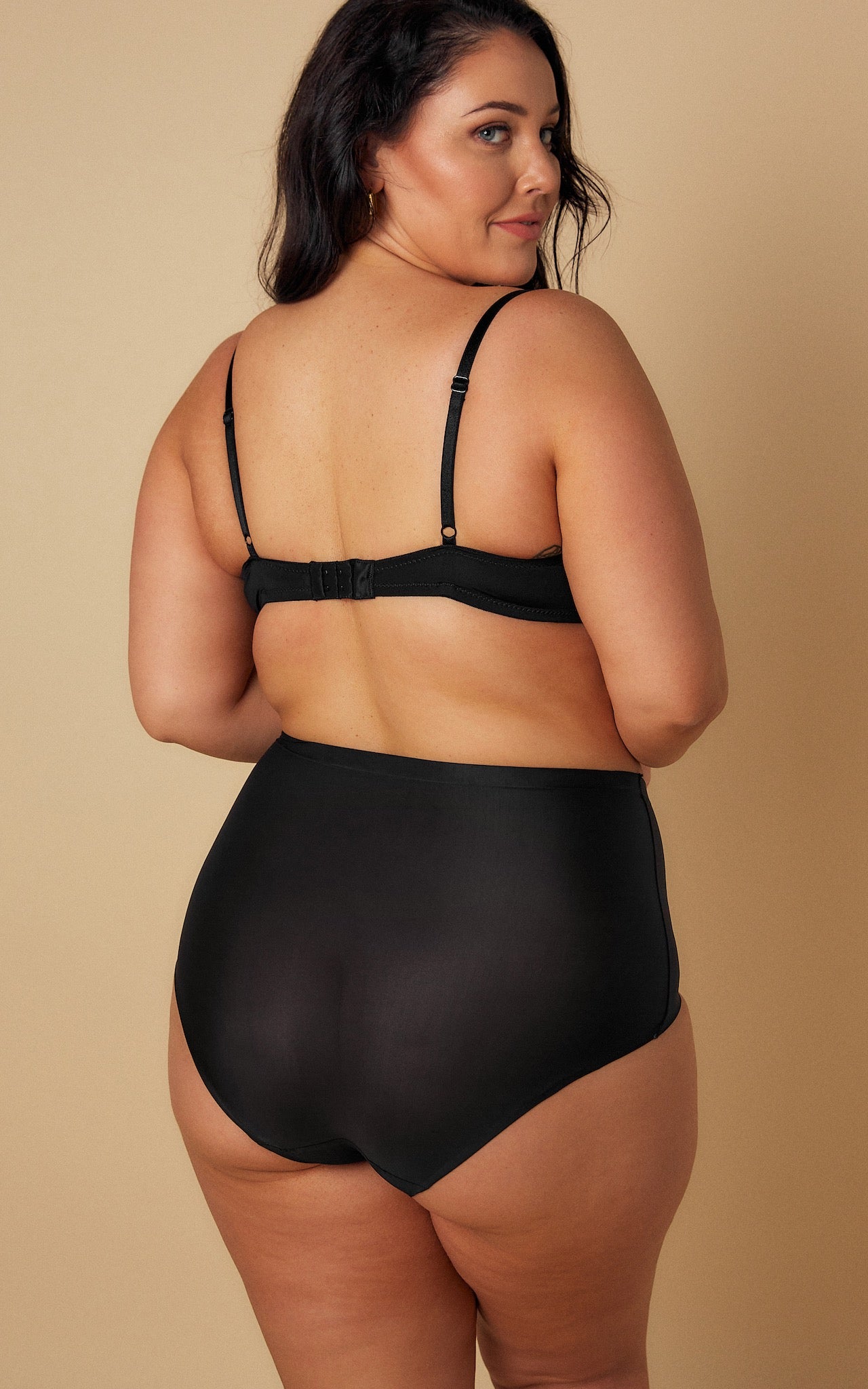 Prielle Seamless High Waisted Full Briefs - Black