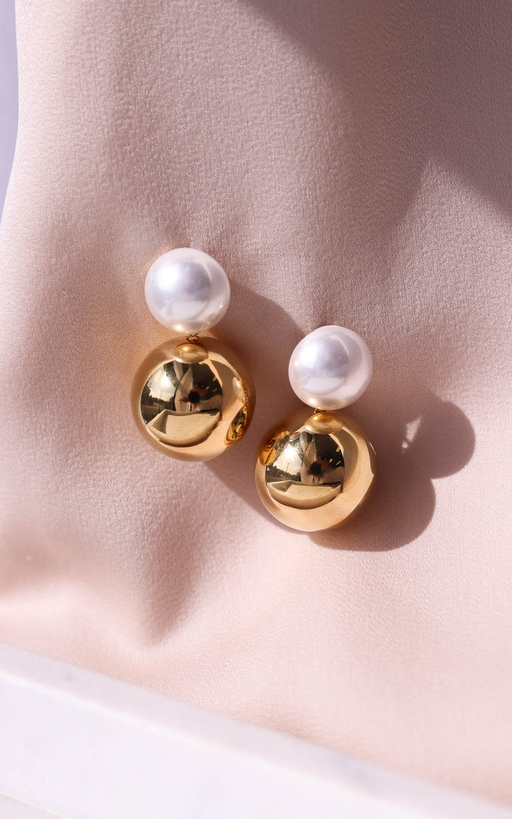 Perla Drop Stud Earrings - Gold Round Pearl Ball