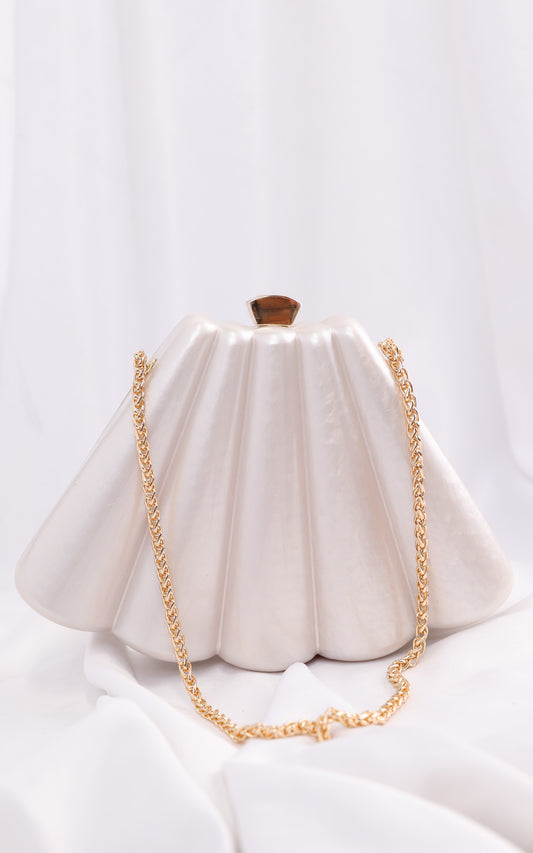 Quincia Shell Clutch Bag - Ivory Pearl