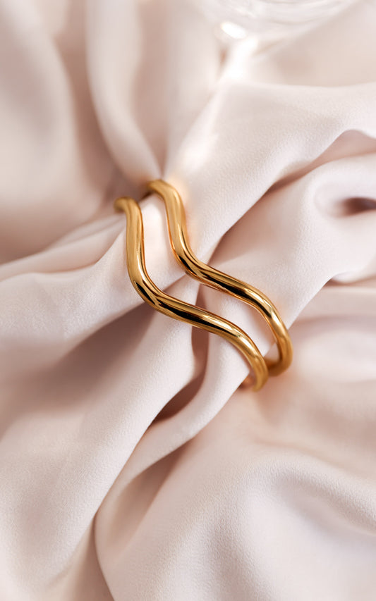 Rafaela Cuff Bangle - Gold Dip