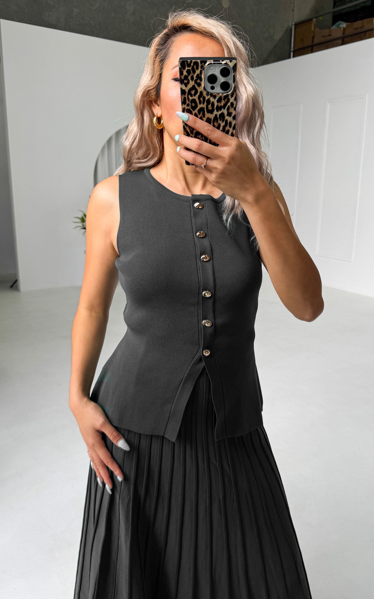 Reuben Knit Vest Top - Black