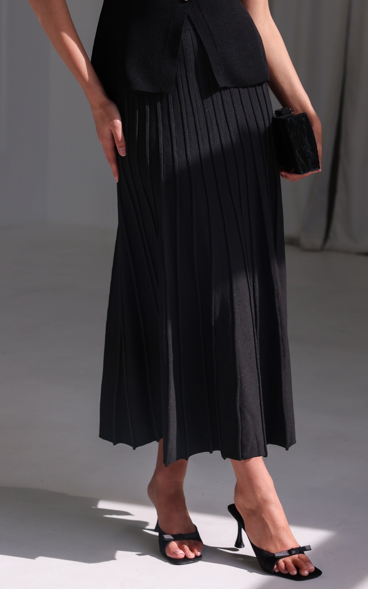 Reuben Knit Midi Skirt - Black