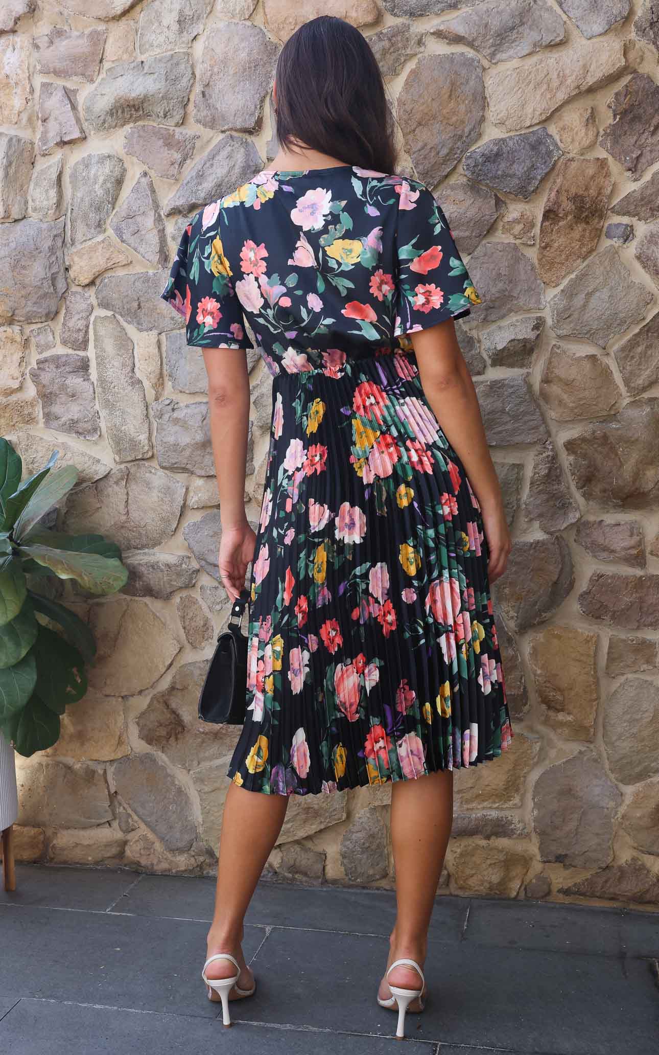 (Preorder) Reya Midi Dress - Black Floral