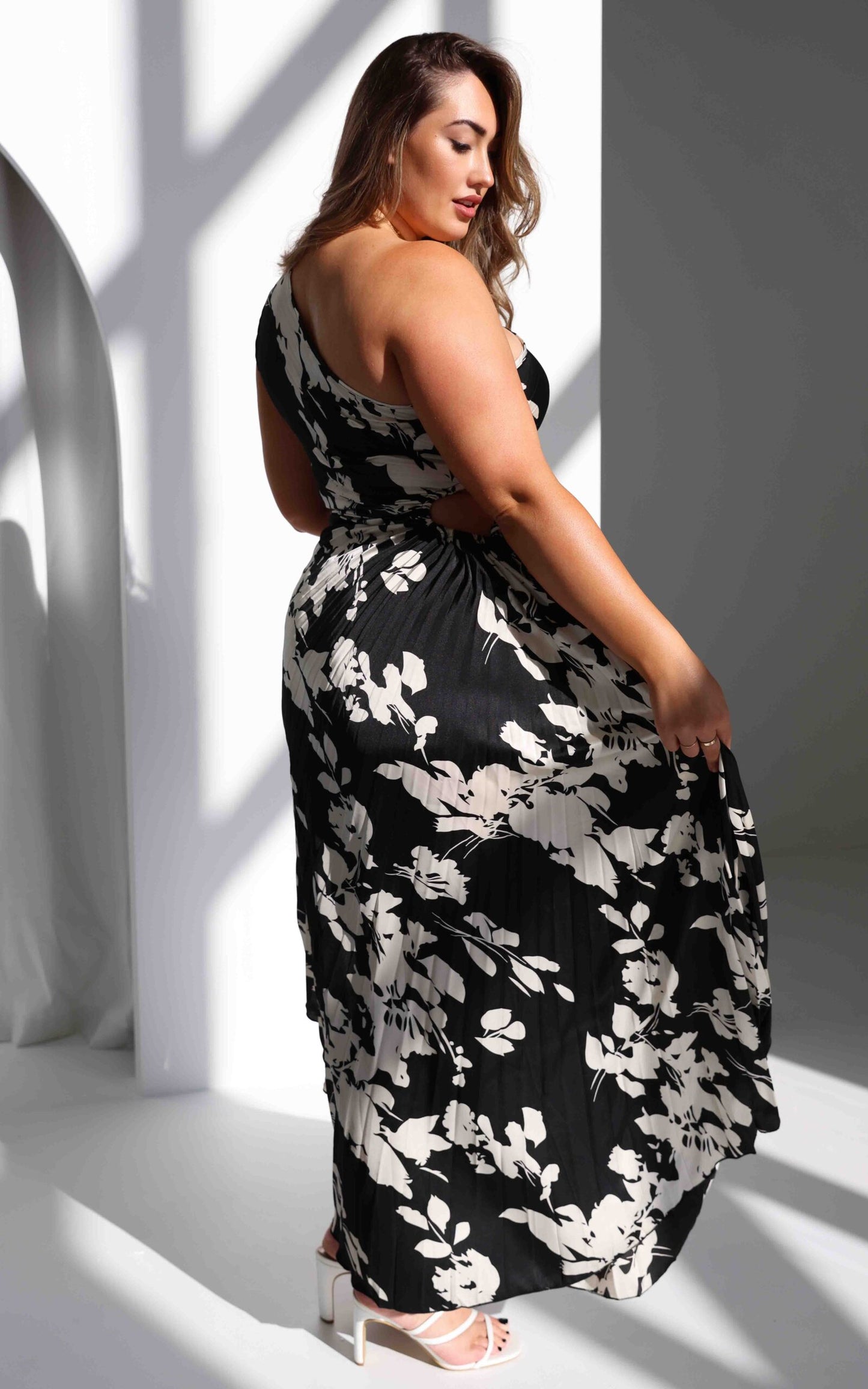 Rochelle Maxi Dress - Black White Floral