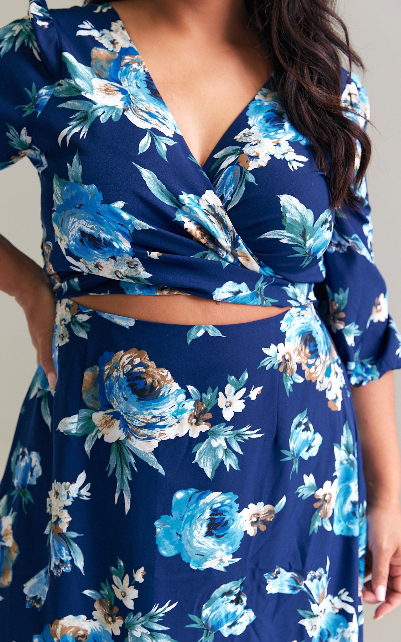 Roza Long Sleeve Maxi Dress - Navy Blue Floral