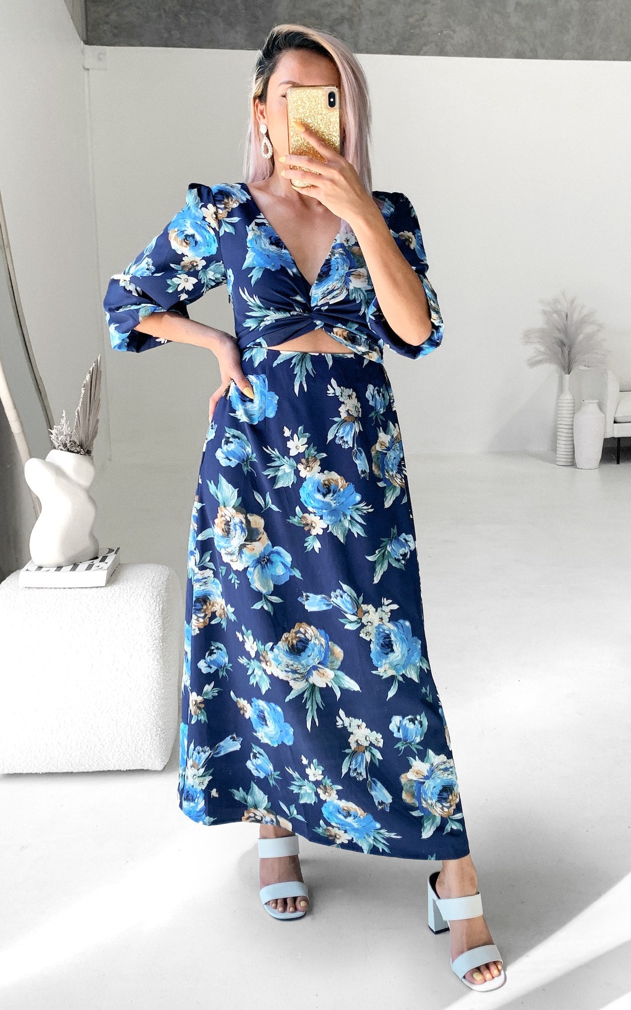 Roza Long Sleeve Maxi Dress - Navy Blue Floral