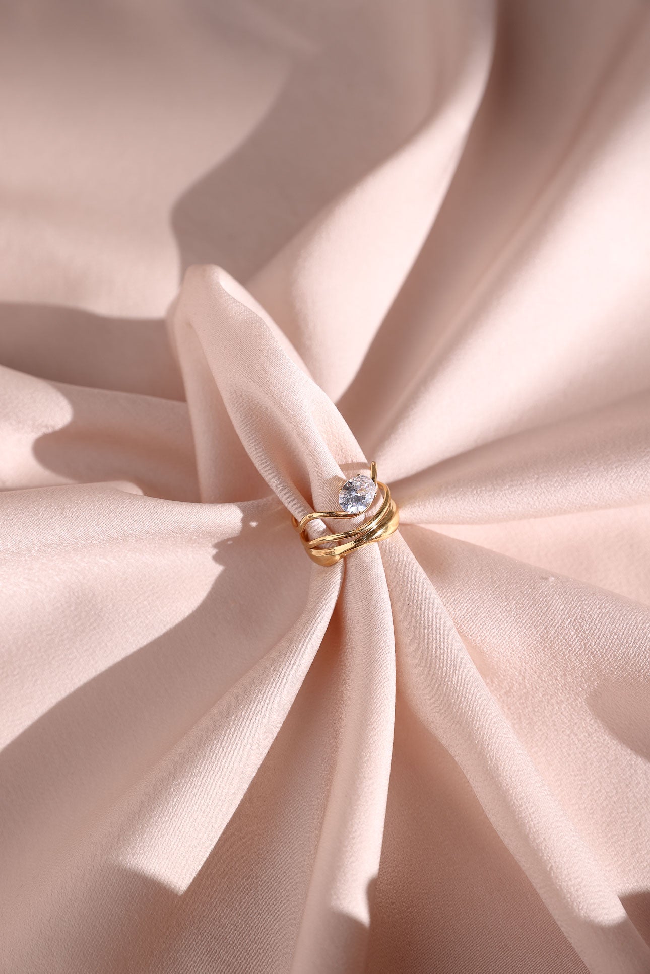 Rafferty Ring - Gold Oval Stone Wave