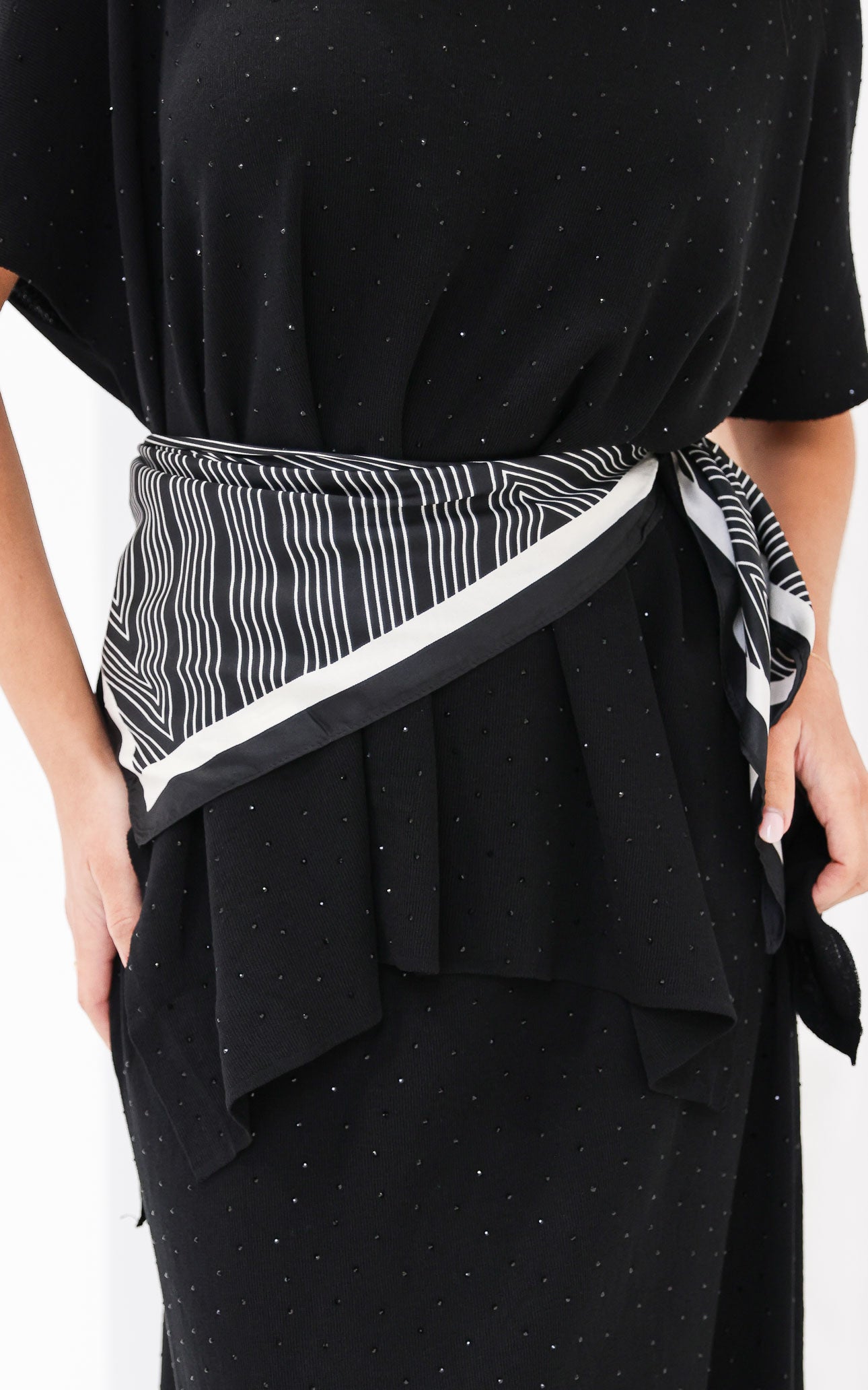 Reece Triangle Bandana - Black Zigzag Print