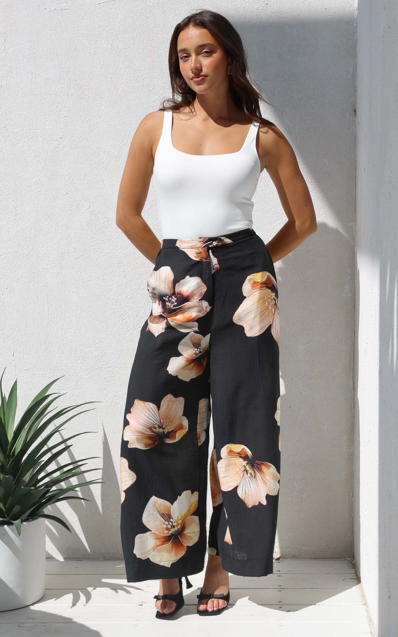 Saffron Wide Leg Pants - Black Floral