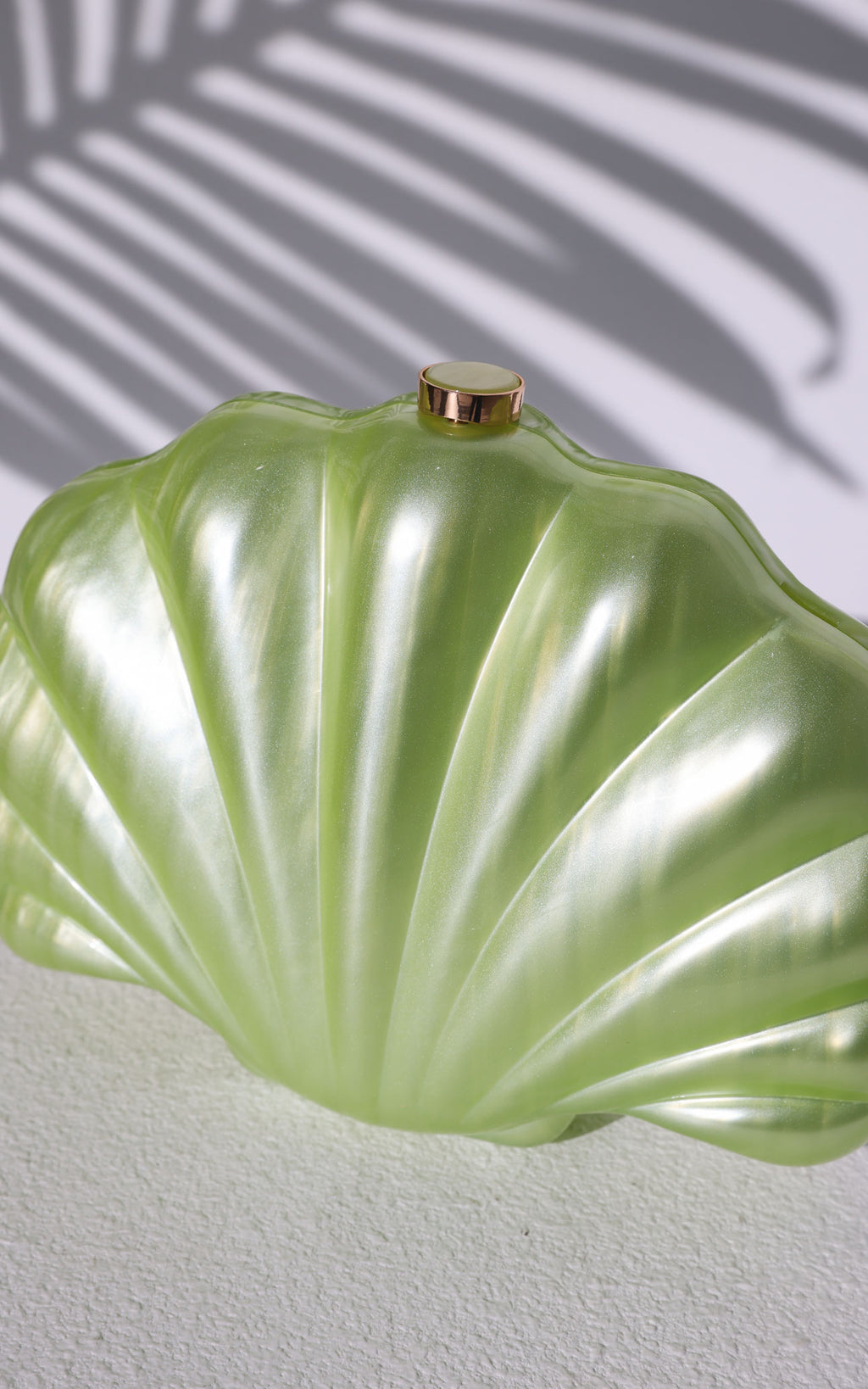 Serenade Shell Clutch Bag - Sage Pearl