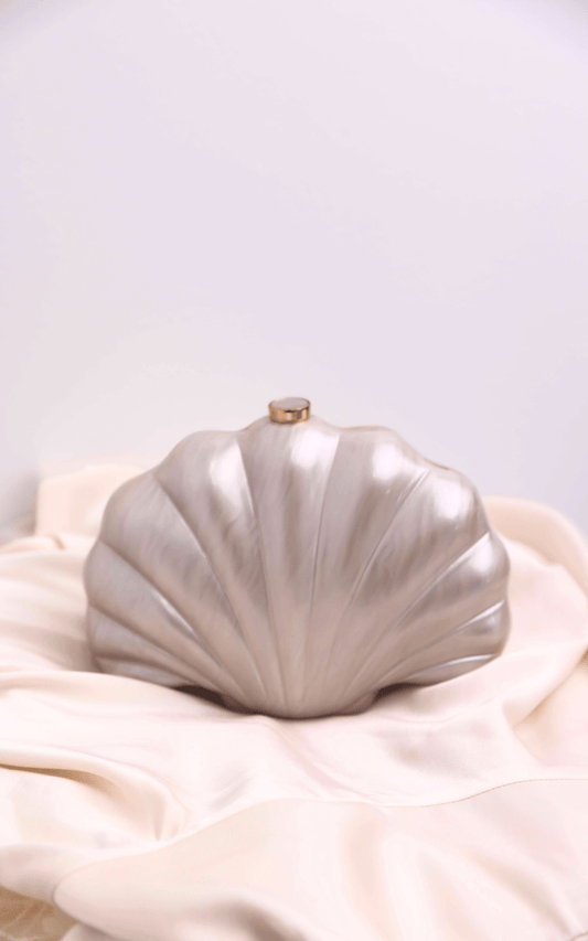 Serenade Shell Clutch Bag - Ivory Pearl