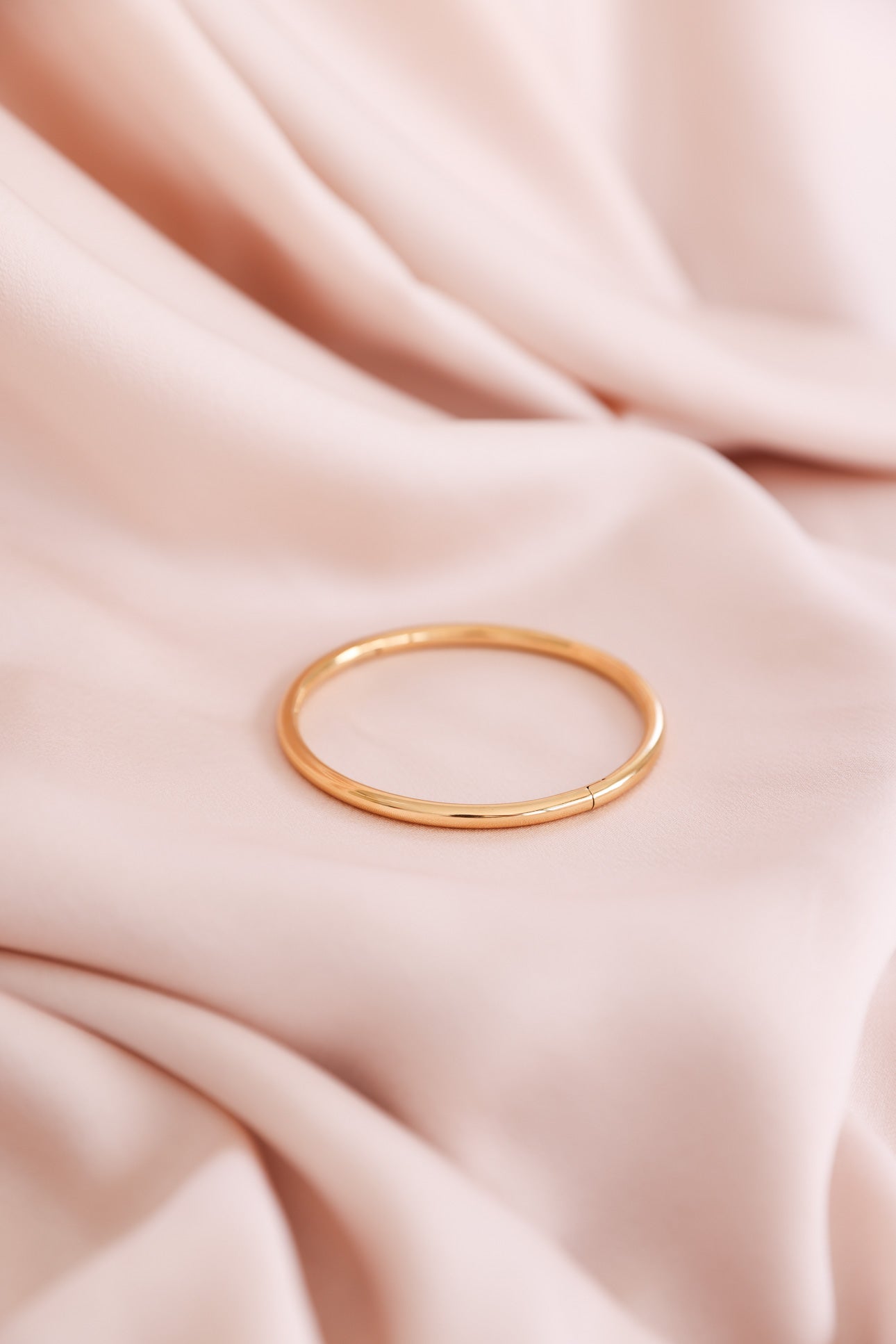 Shoda Bangle - Gold