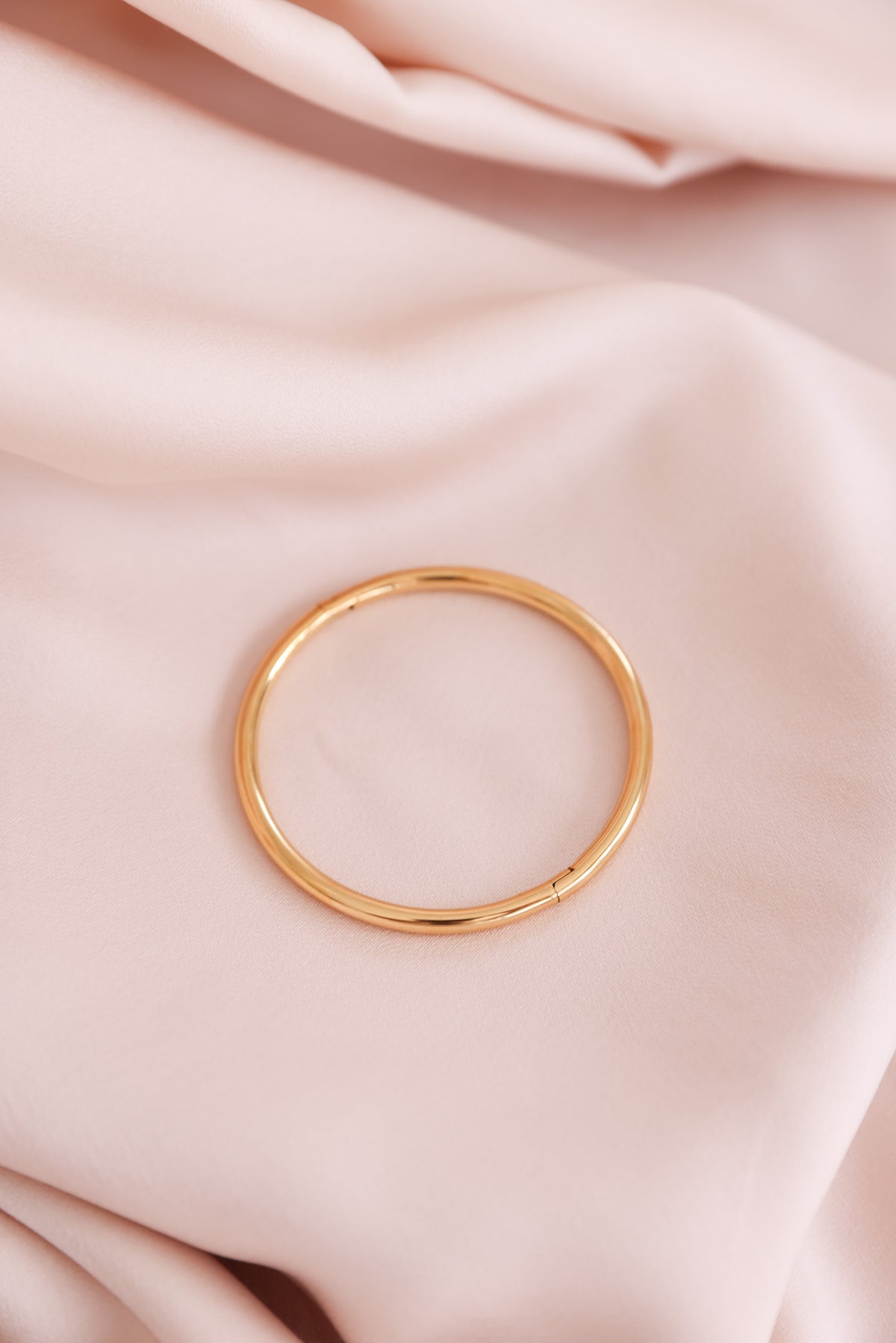 Shoda Bangle - Gold