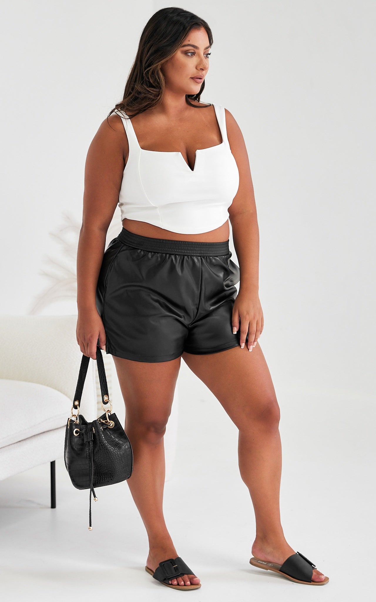 Siya Pu Shorts - Black